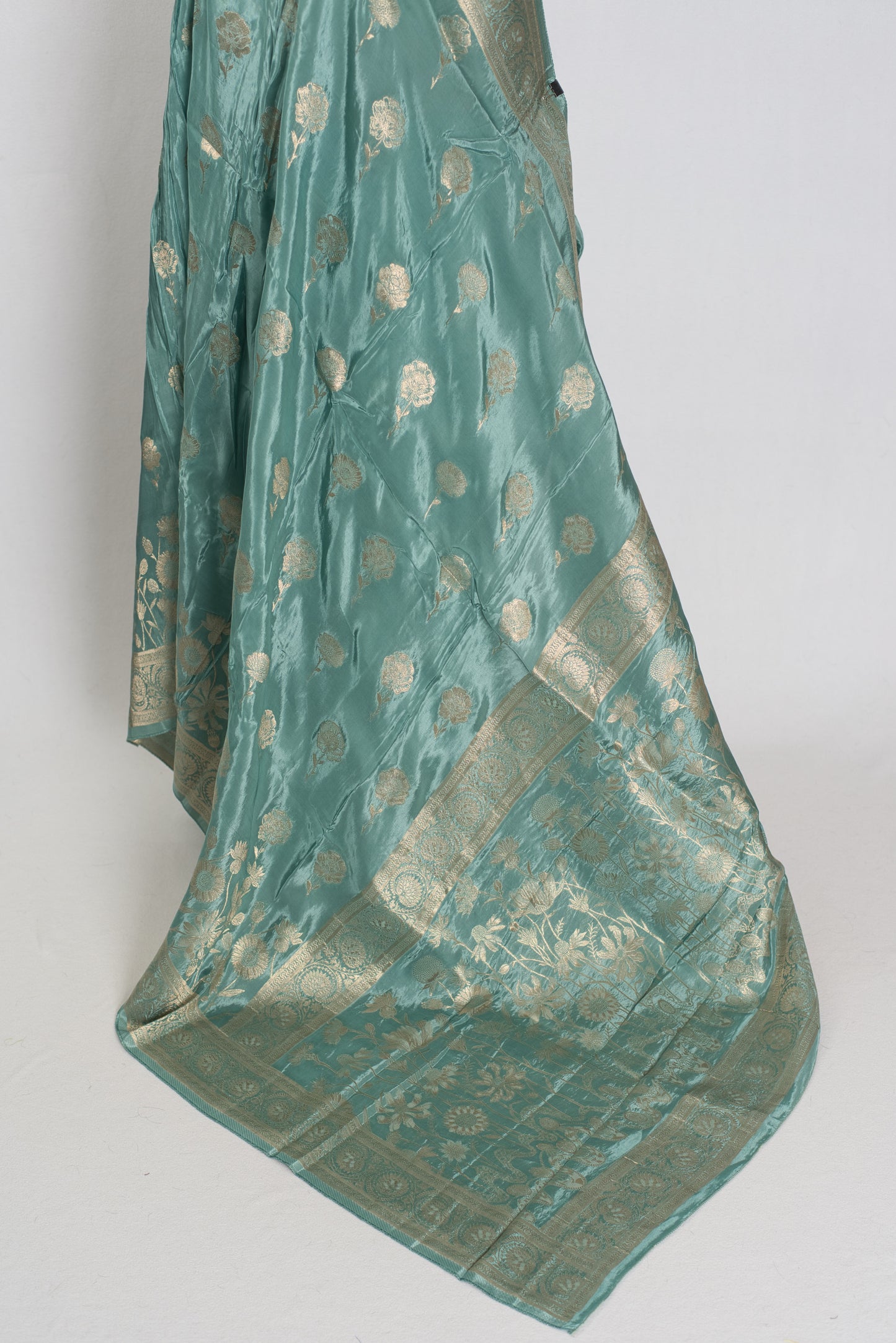 Harini: Grey-Green Semi Crepe Silk Banarasi Saree | Elegant Festive Drape image 3