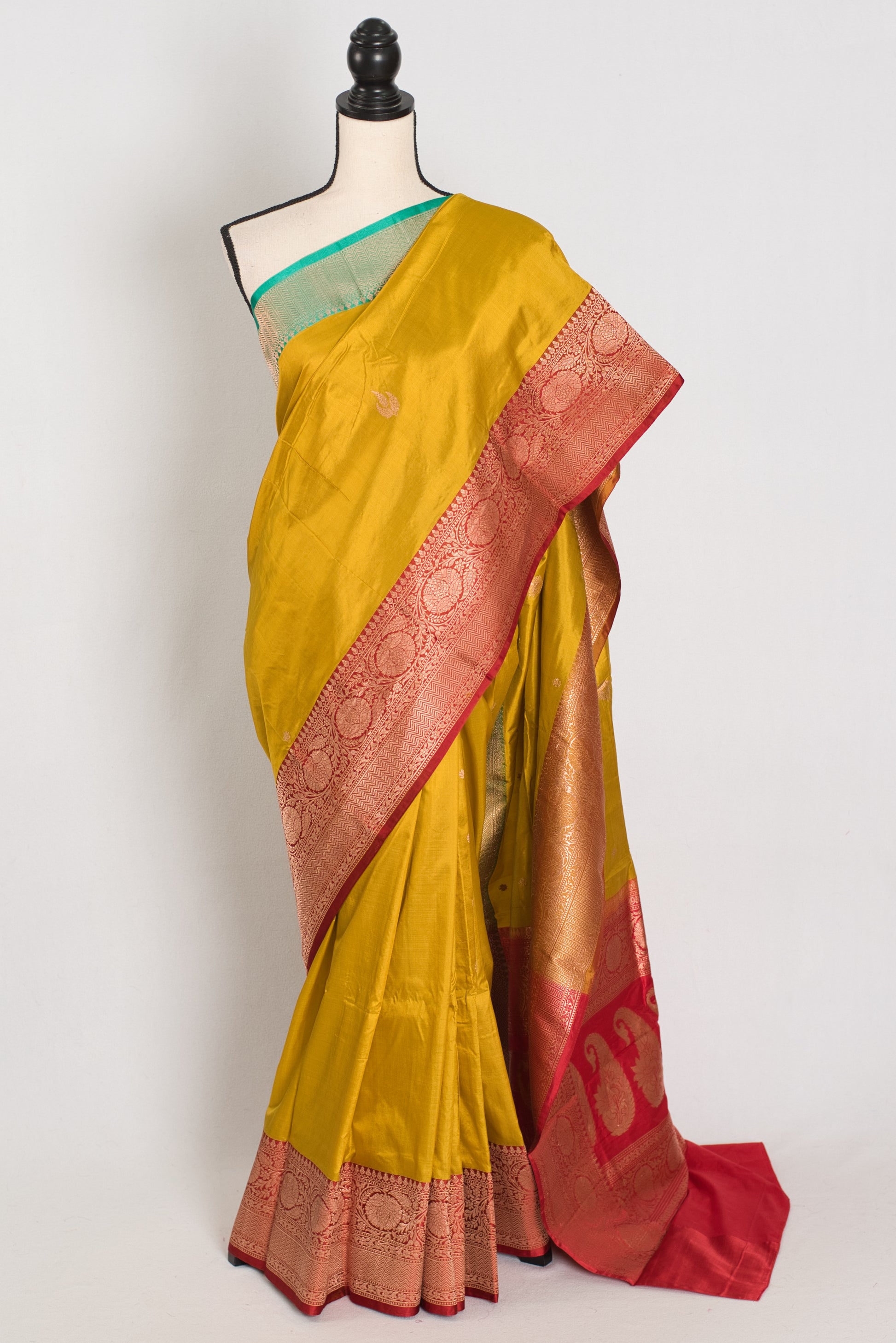 Sunayna | Yellow Pure Katan Silk Banarasi Saree | Ganga Jamuna Border image 0