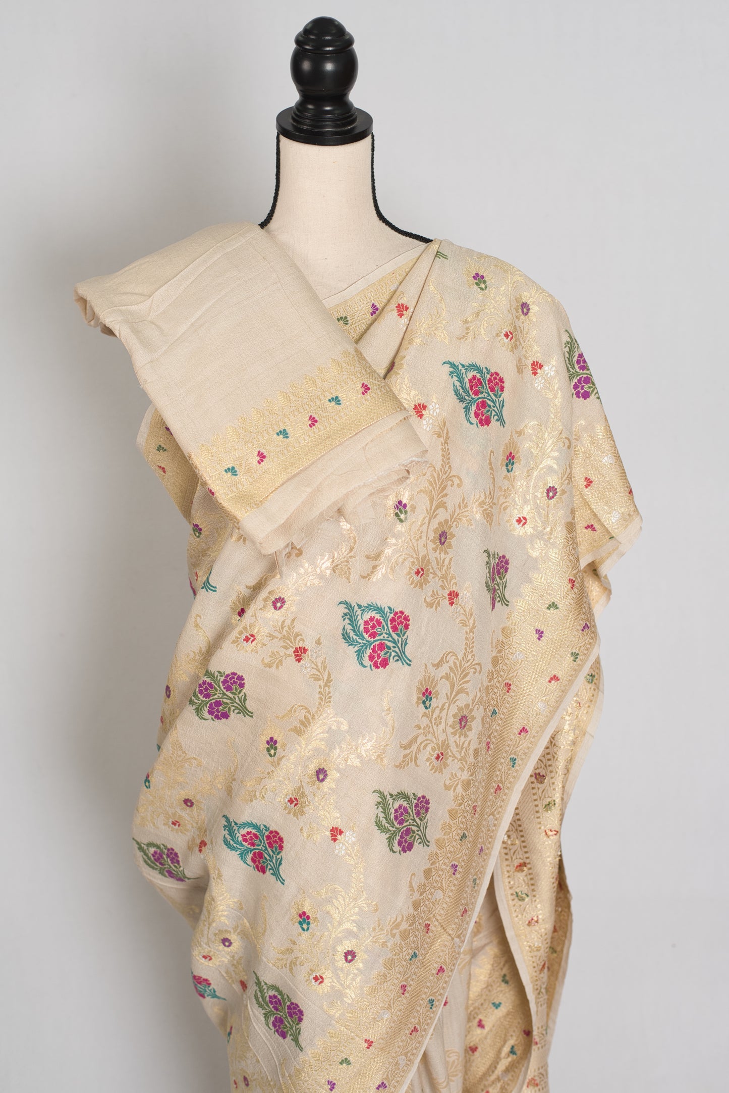 Reena : Beige & Gold Tussar Georgette Banarasi Saree with Minakari Floral Jaal image 2