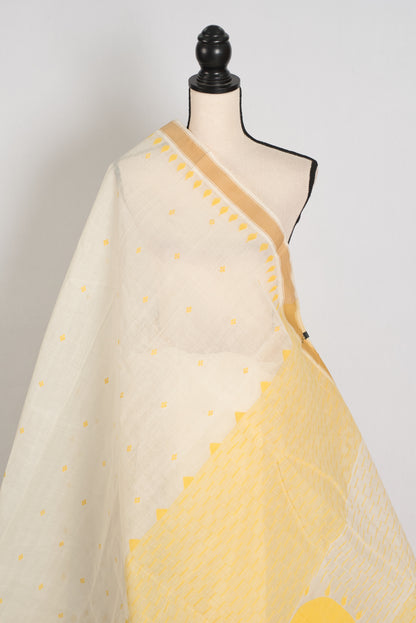 Gauri | Off-White & Yellow Bengal Handloom Cotton Jamdani Saree image 2