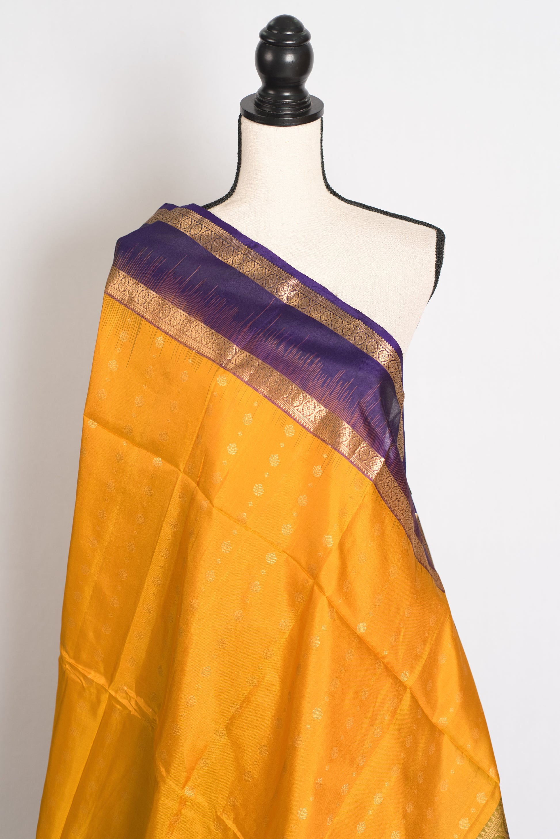 Lakshmi : Yellow and Purple Silk Mark Certified Kanchipuram Silk Saree image 4