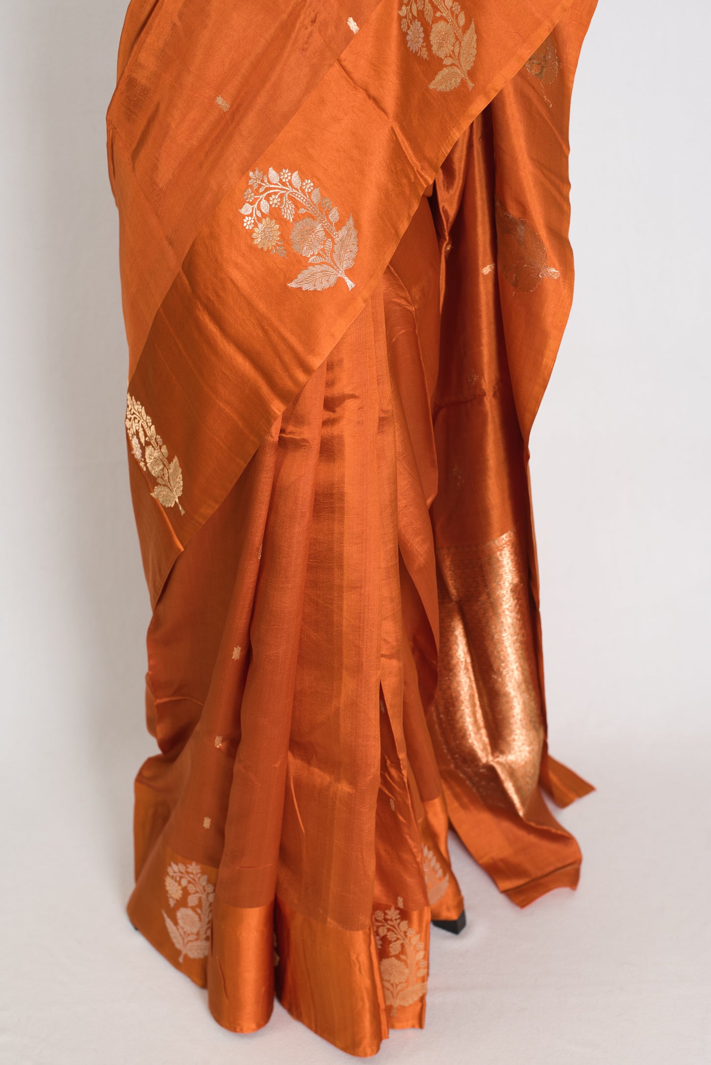 Ragini | Rust Brown & Gold Silk Mark Certified Katan Banarasi Silk Saree image 6