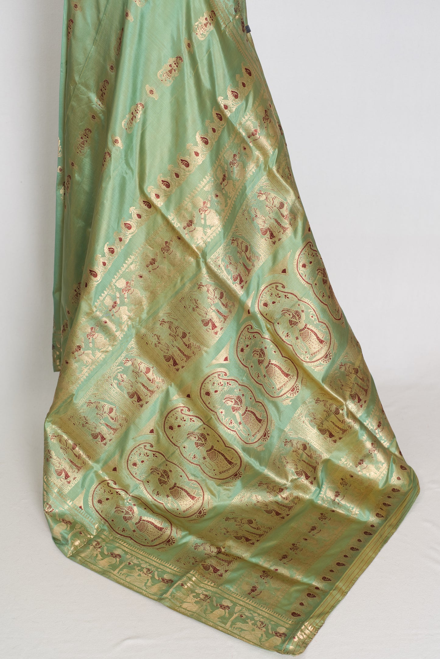 Vibha | Pastel Sea Green Handwoven Minakari Swarnachari Saree | 40 Size Blouse image 4