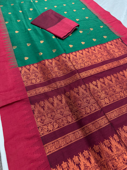 Mouni: Dark Green and Maroon Blended Cotton Gadwal Saree image 2