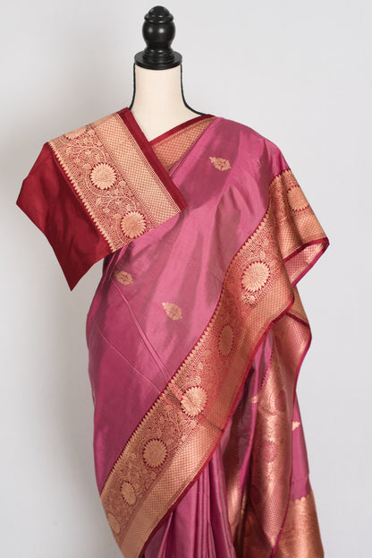 Mrinal : Certified Silk Banarasi Saree in Purplish Pink and Dark Red image 2