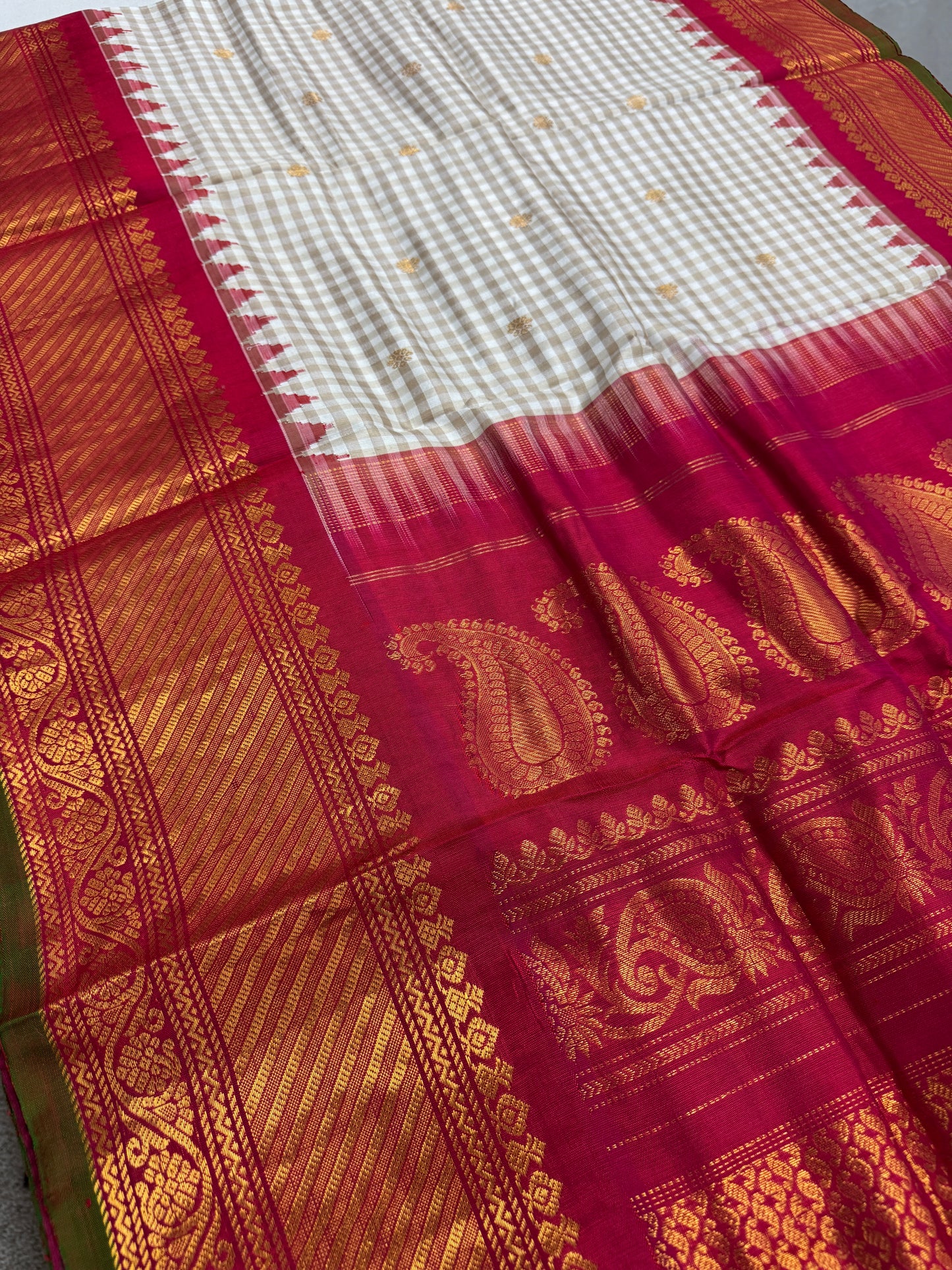 Chandrika - Hand Woven Traditional Checked Gadwal Silk Saree image 0