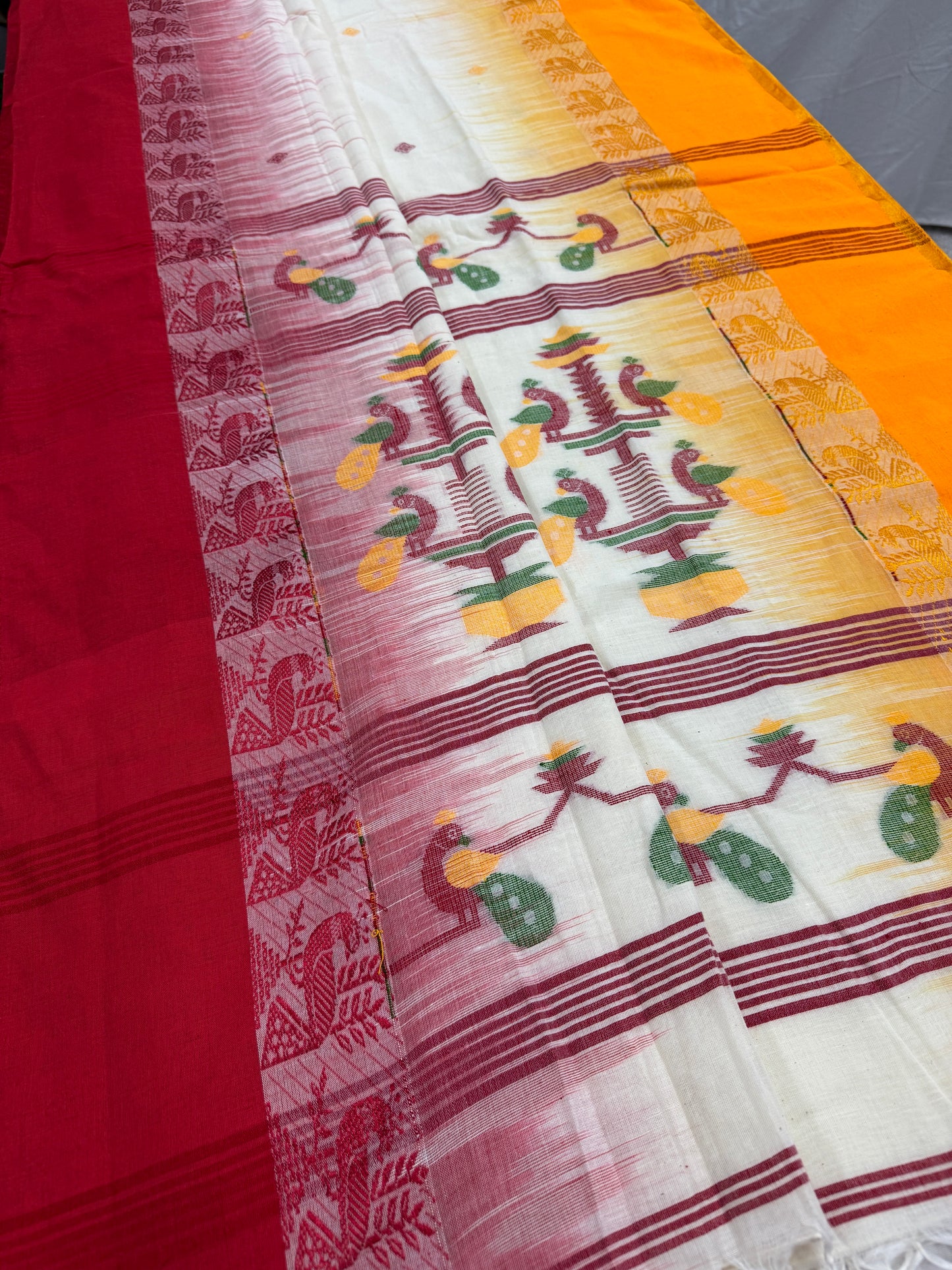 Bidisha : Off White Soft Cotton Bengali Handloom Saree image 4