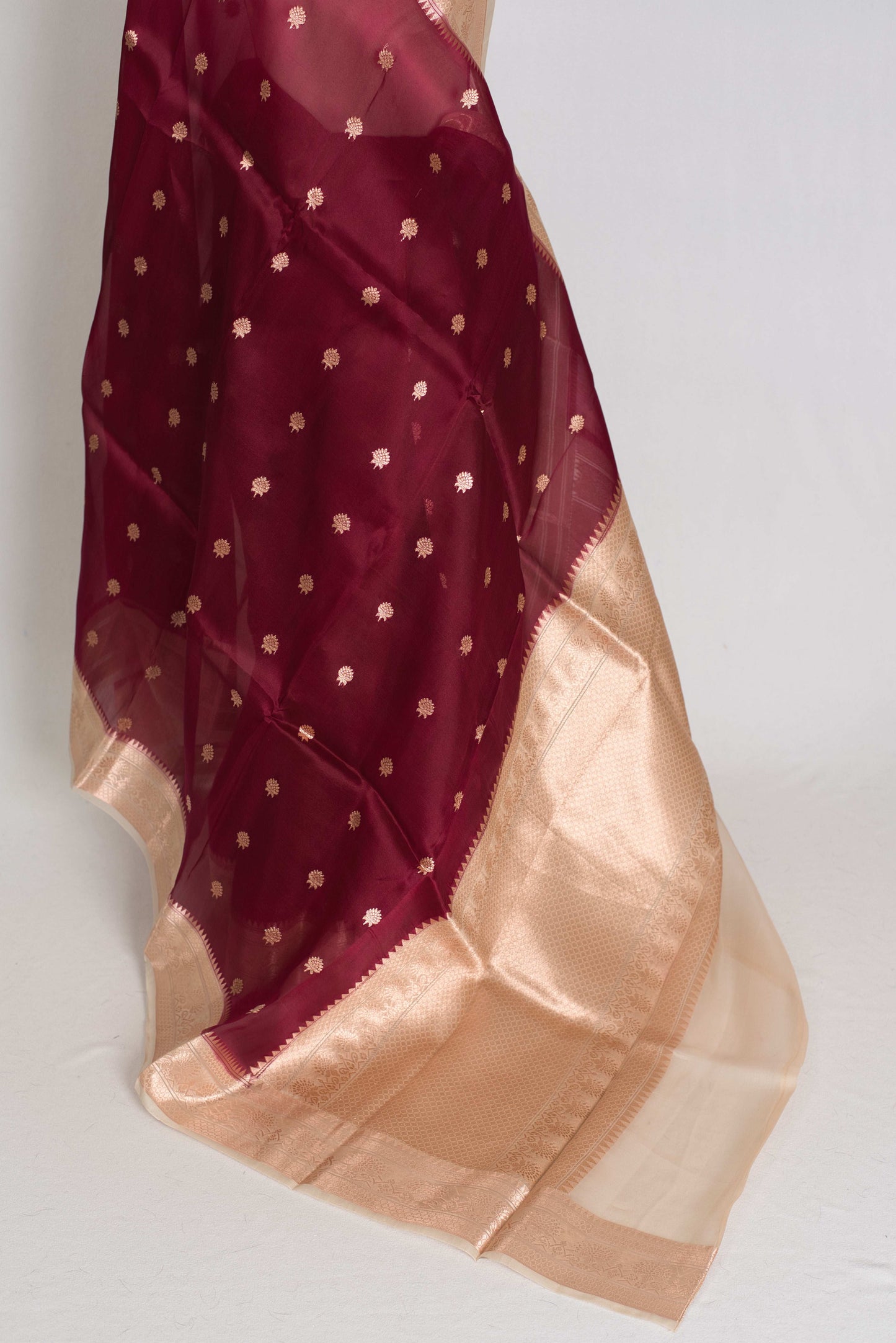 Anuya : Silk Mark Certified Wine and Beige Organza Banarasi Saree image 3