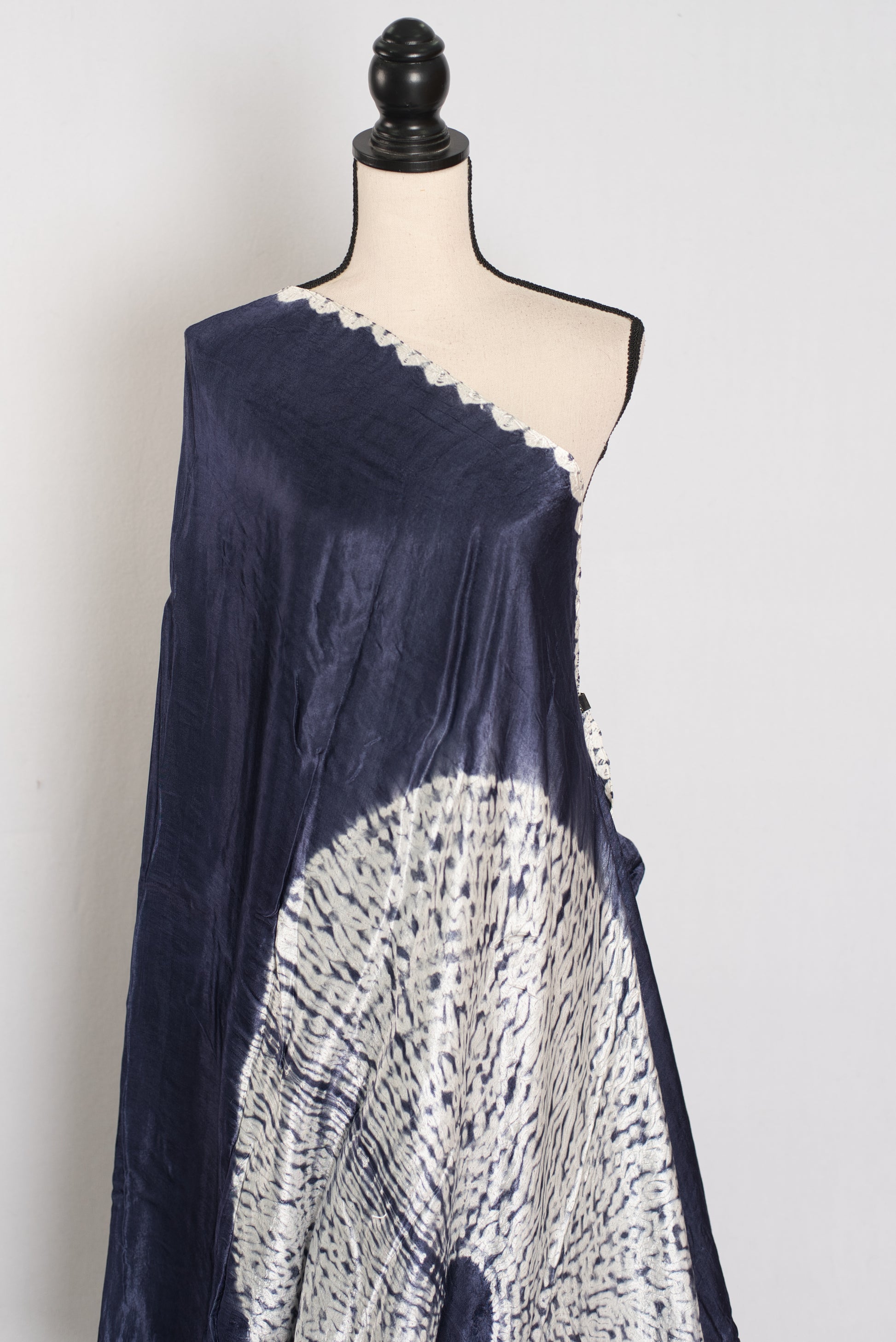 Sia: Bluish Grey Hand Shibori Modal Silk Designer Saree image 4