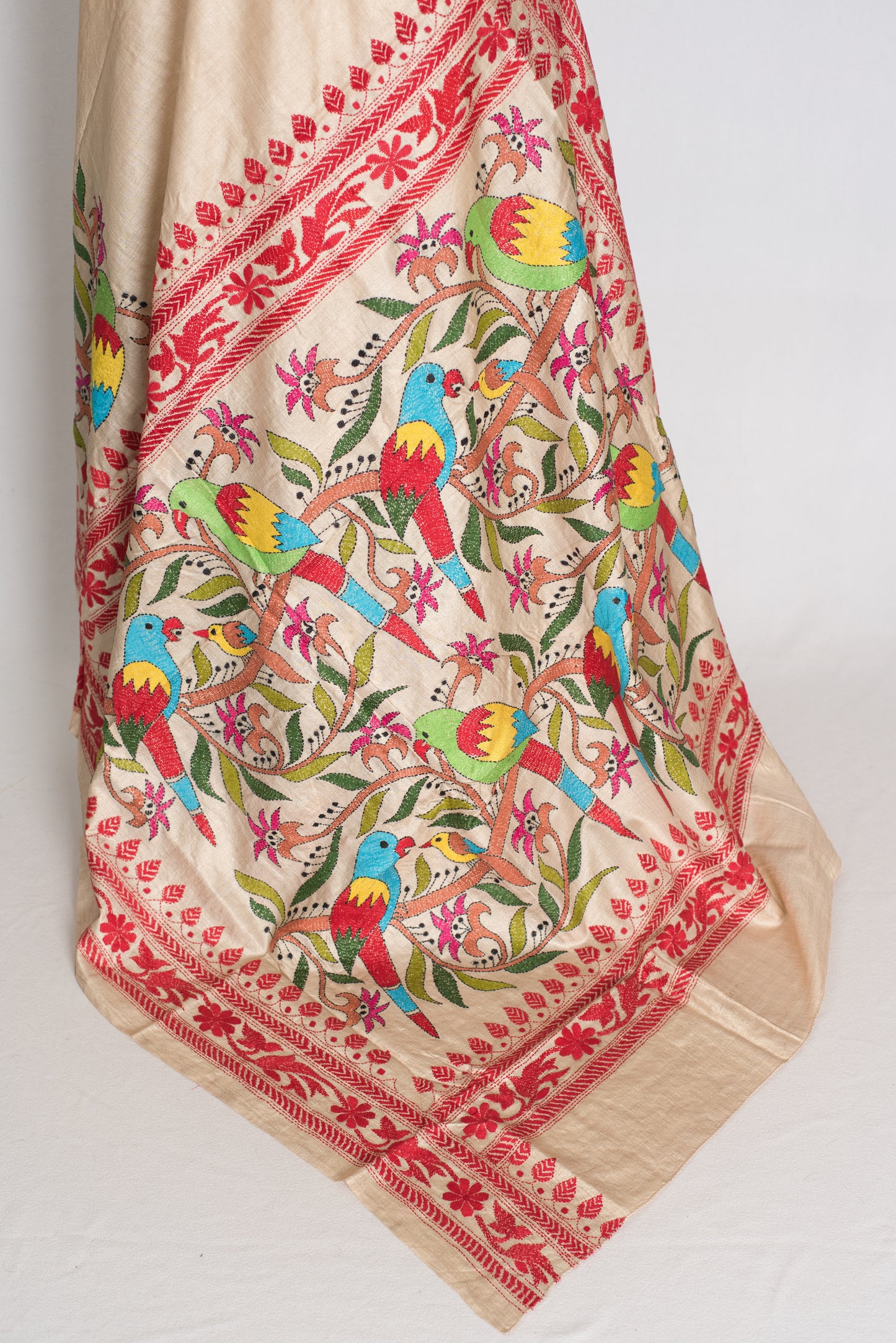 Kavitha : Pure Gachi Tussar Hand Embroidered Kantha Stitch Saree image 2