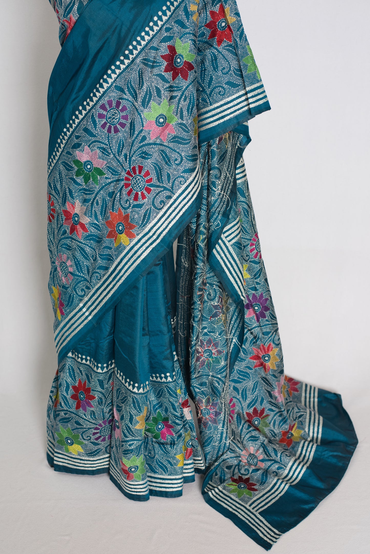 Dhriti : Teal Blue Hand Embroidered Kantha Stitch Pure Bangalore Silk Saree image 6