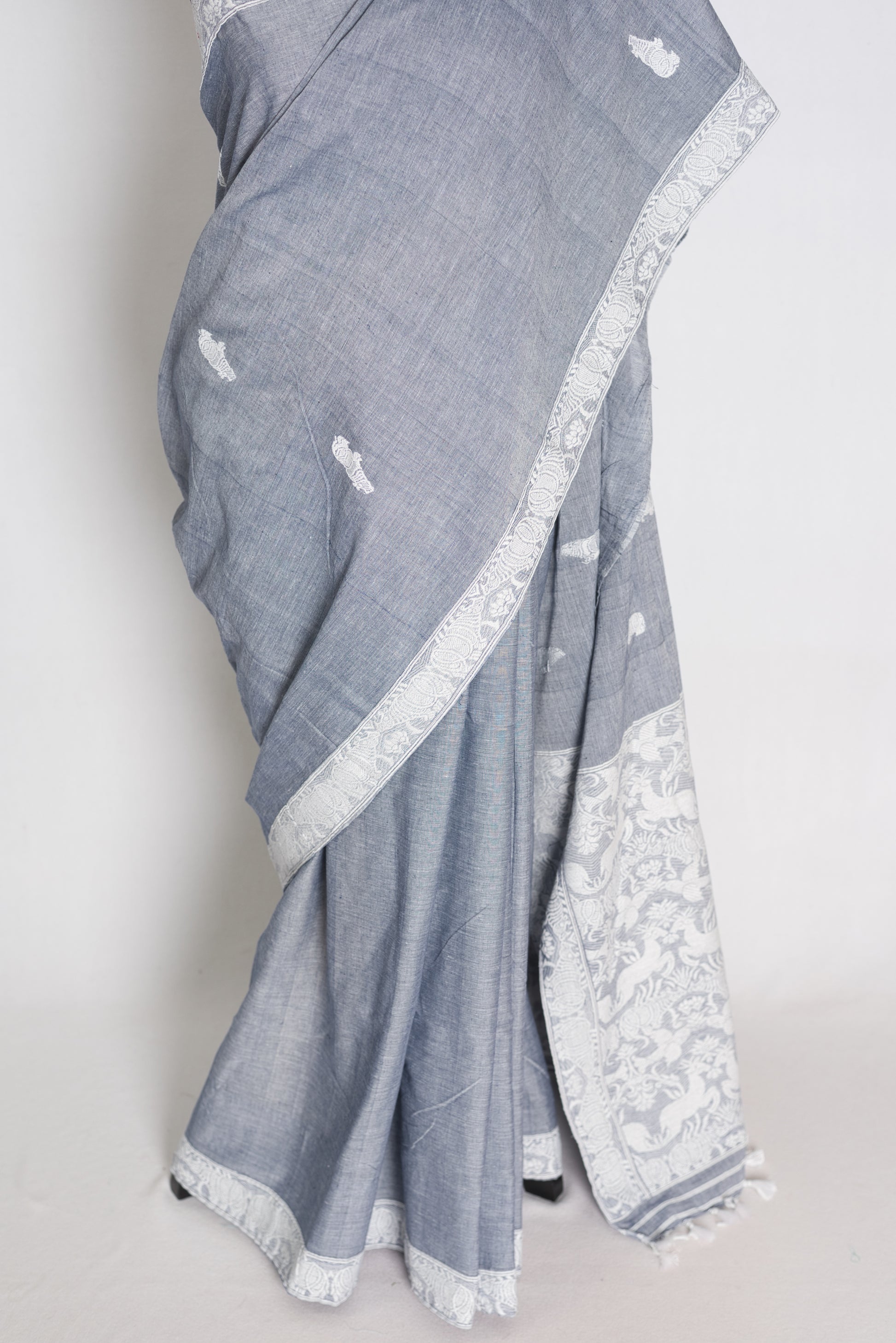 Pronoti : Steel Grey Kaziranga Soft Pure Cotton Assamese Handloom Saree image 5