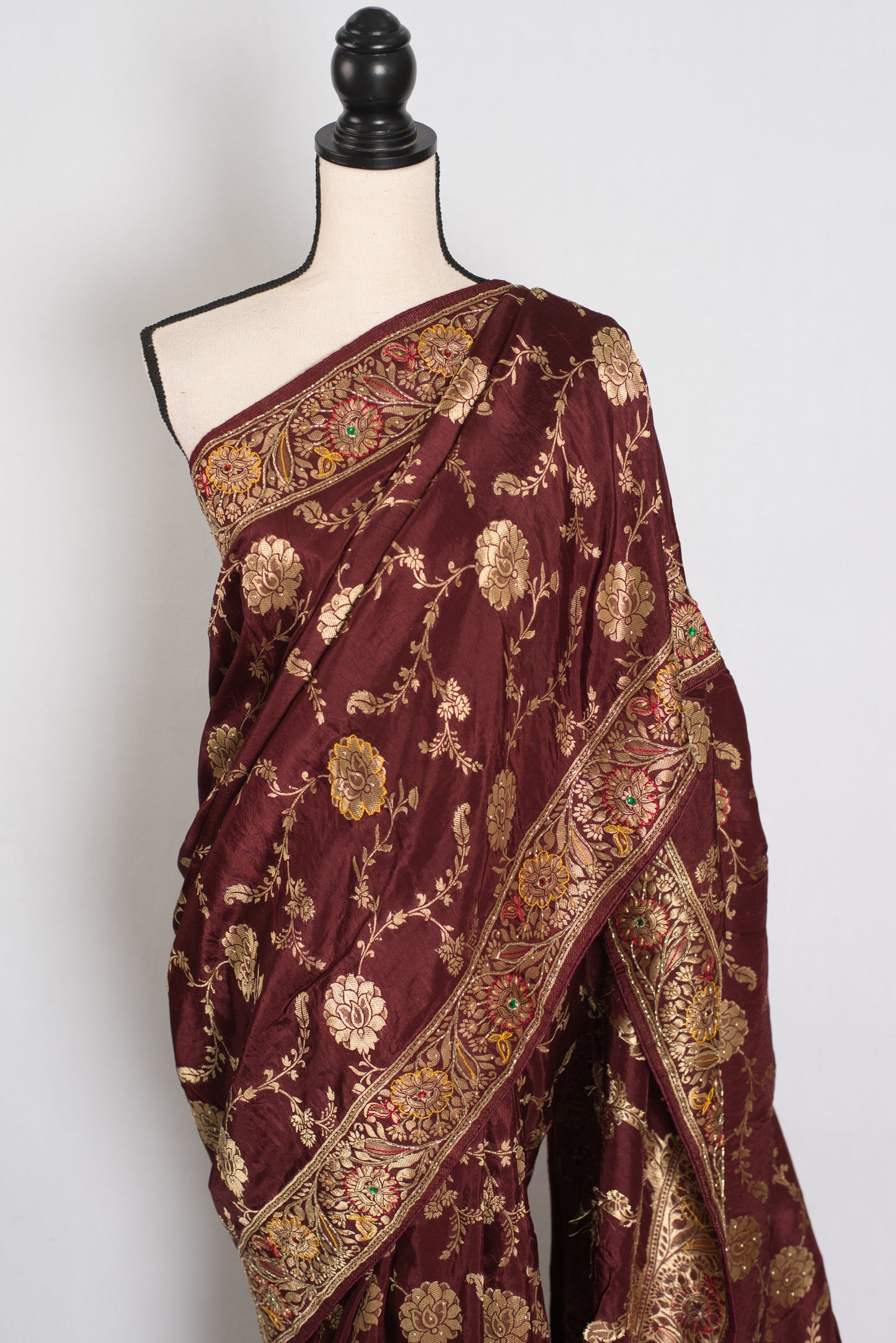 Shruti : Coffee Brown Dola Silk Banarasi Saree with 38 Size Blouse image 5