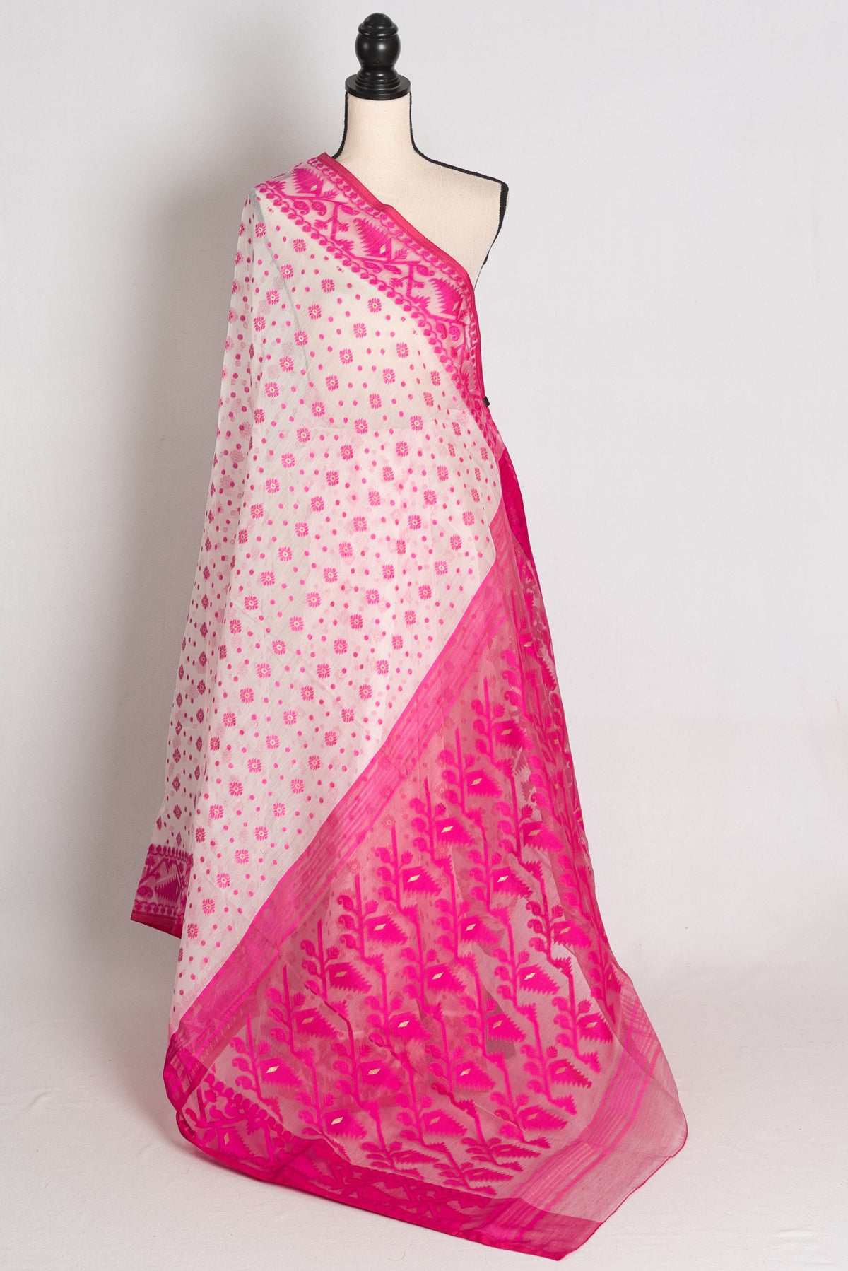 Niva : White and Pink Soft Blended Cotton Bengali Jamdani Saree image 1