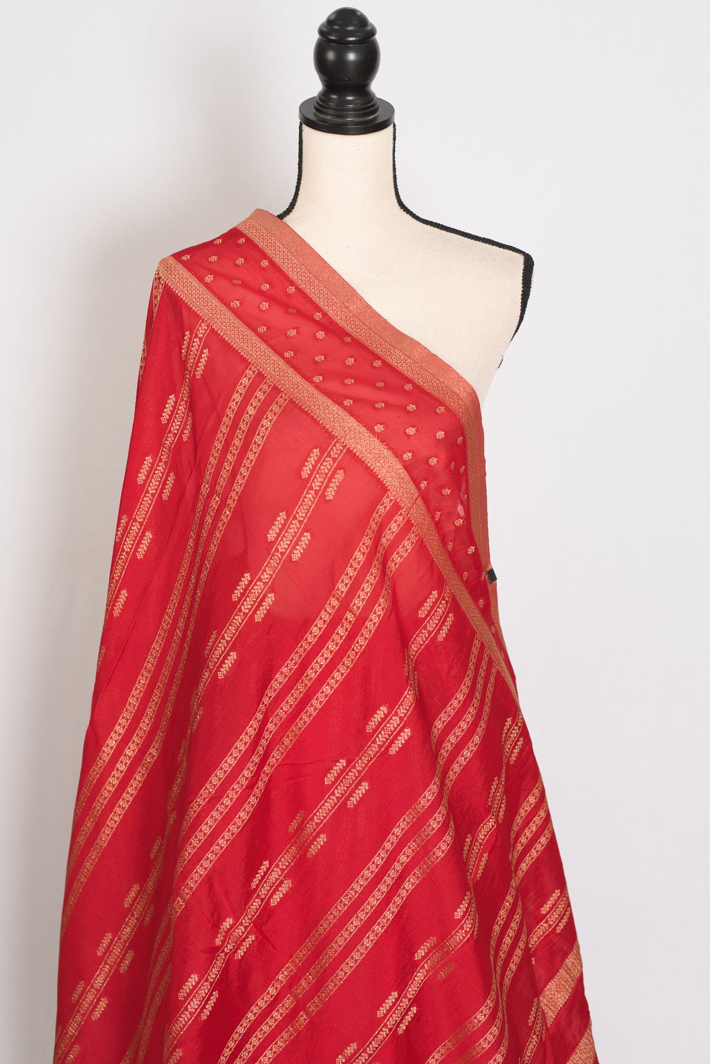 Naheed: Red Semi Georgette Banarasi Saree | Lightweight Bollywood Style image 4