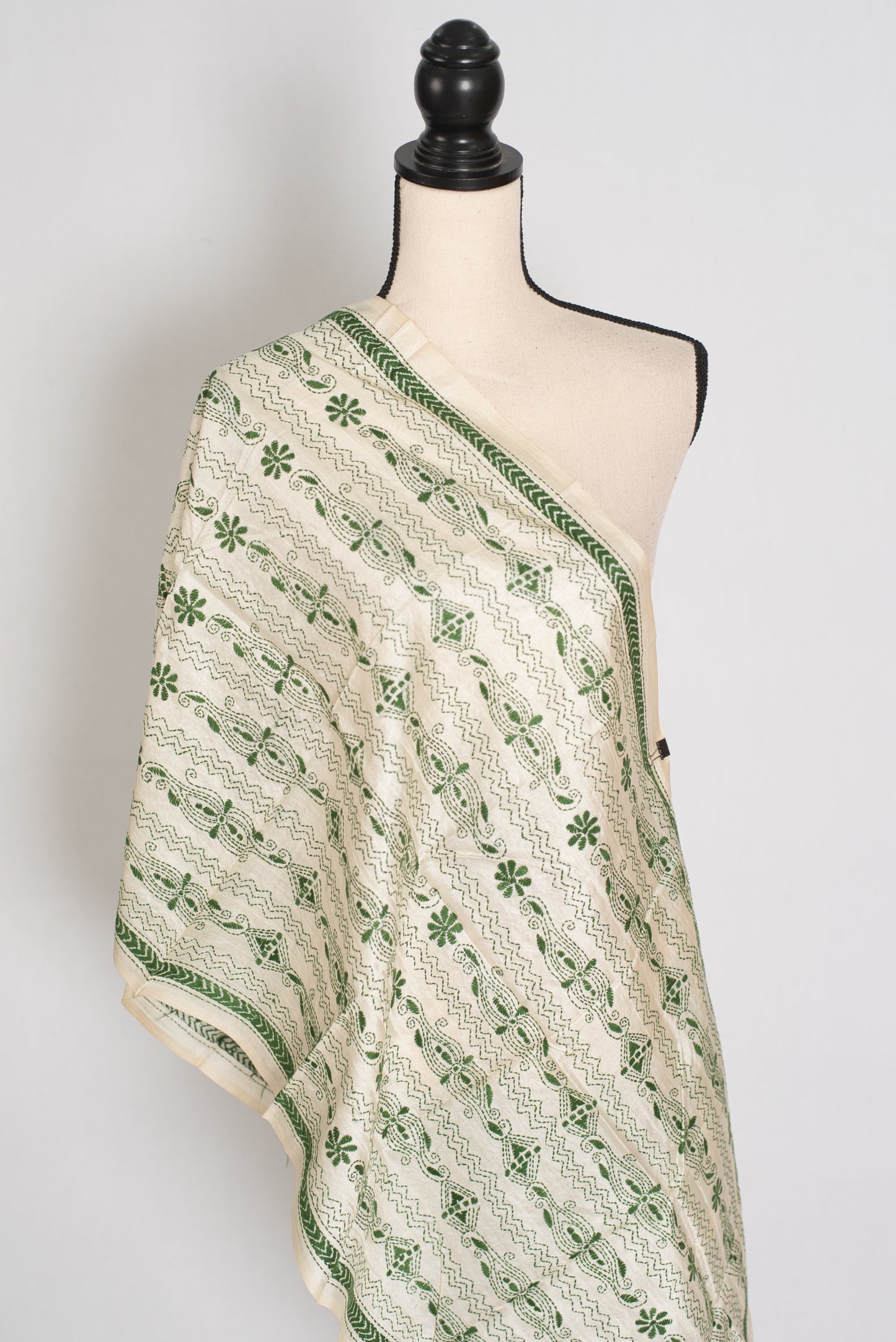 Shila : Tussar Silk Stole with Hand Embroidery Kantha Stitch – Beige and Green image 0