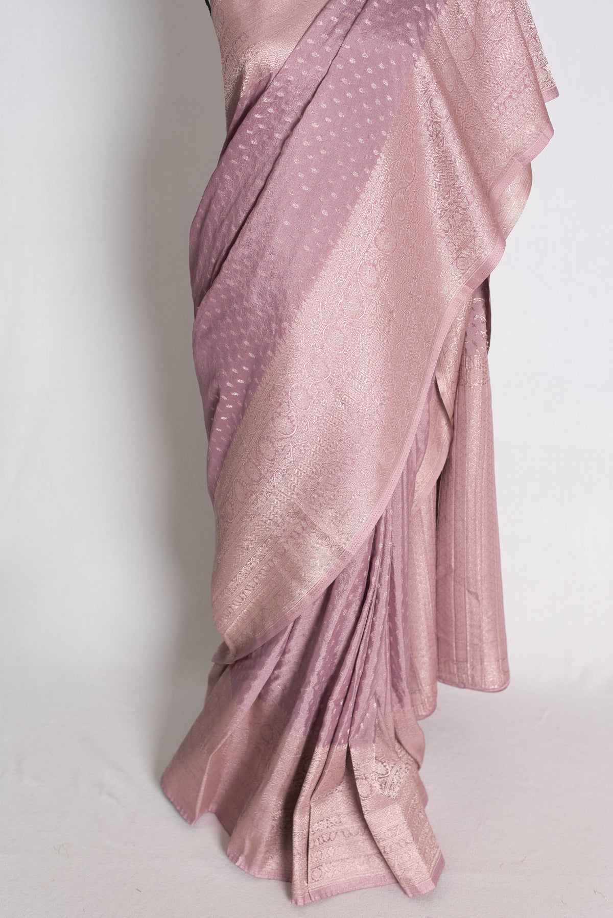 Indira: Pastel Mauve Lightweight Semi Georgette Banarasi Saree image 5