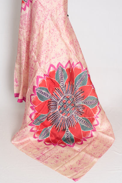 Dhriti : Cream and Pink Contemporary Floral Crack Batik Pure Silk Saree image 4