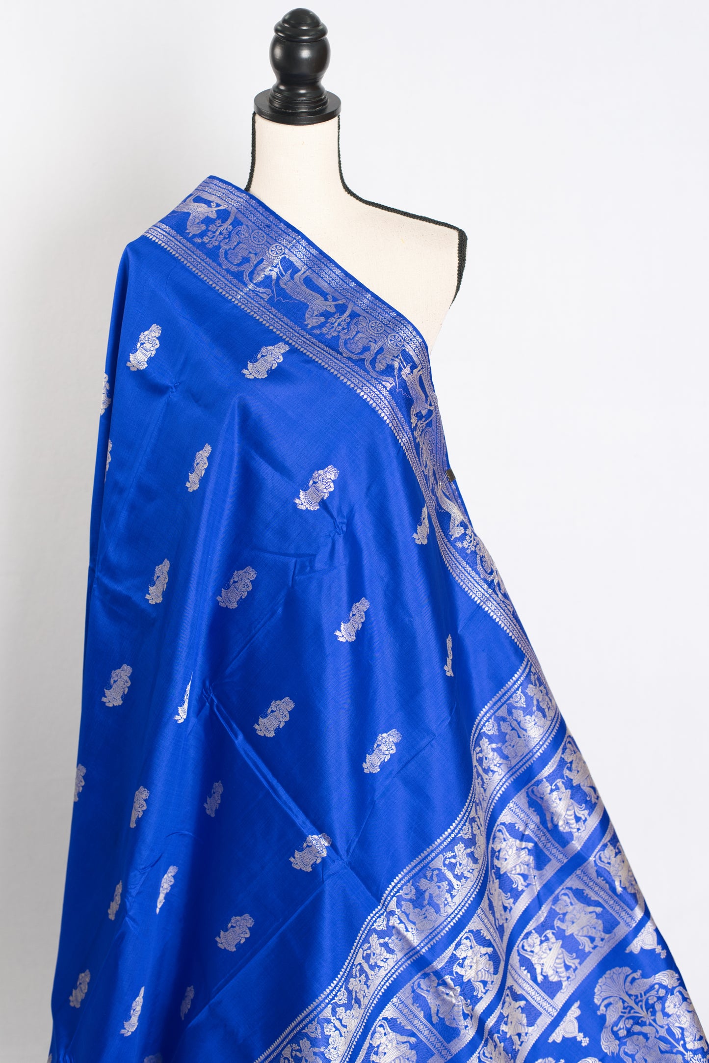 Indrani : Traditional Baluchari Silk Saree from Bengal in Royal Blue image 4