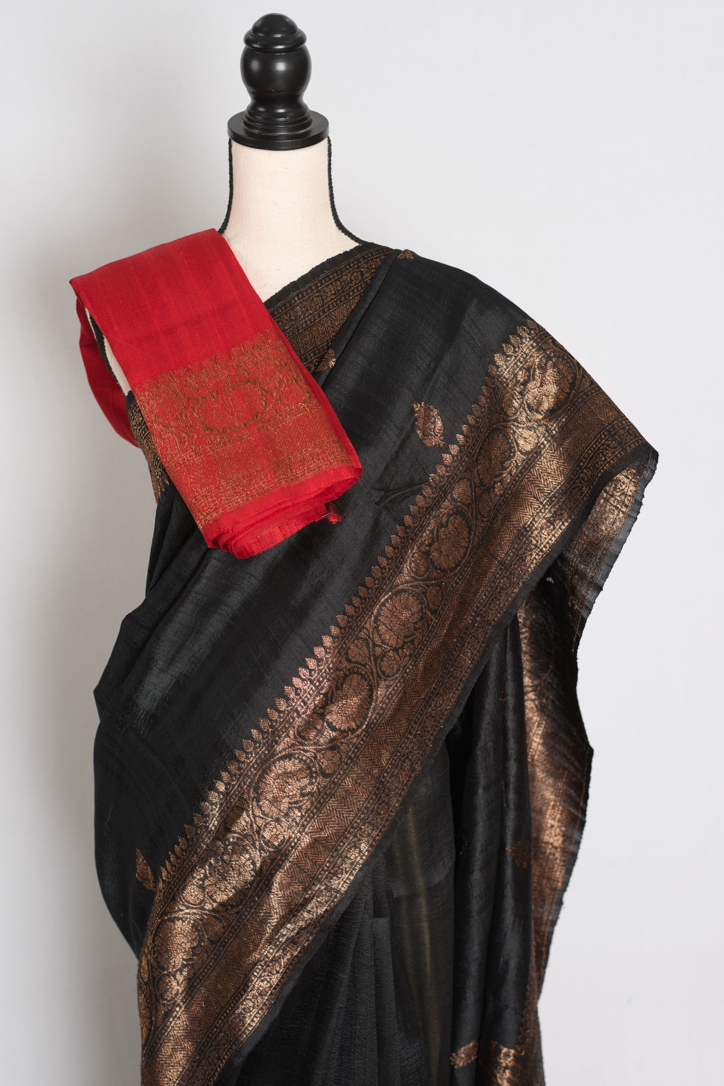 Nandini : Black Pure Raw Silk Banarasi Saree | Antique Gold Zari Weave image 2