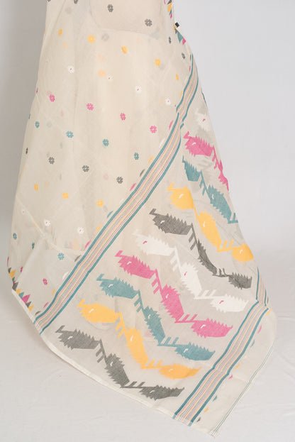 Meera | Off-White Pure Cotton Handwoven Jamdani Saree image 3