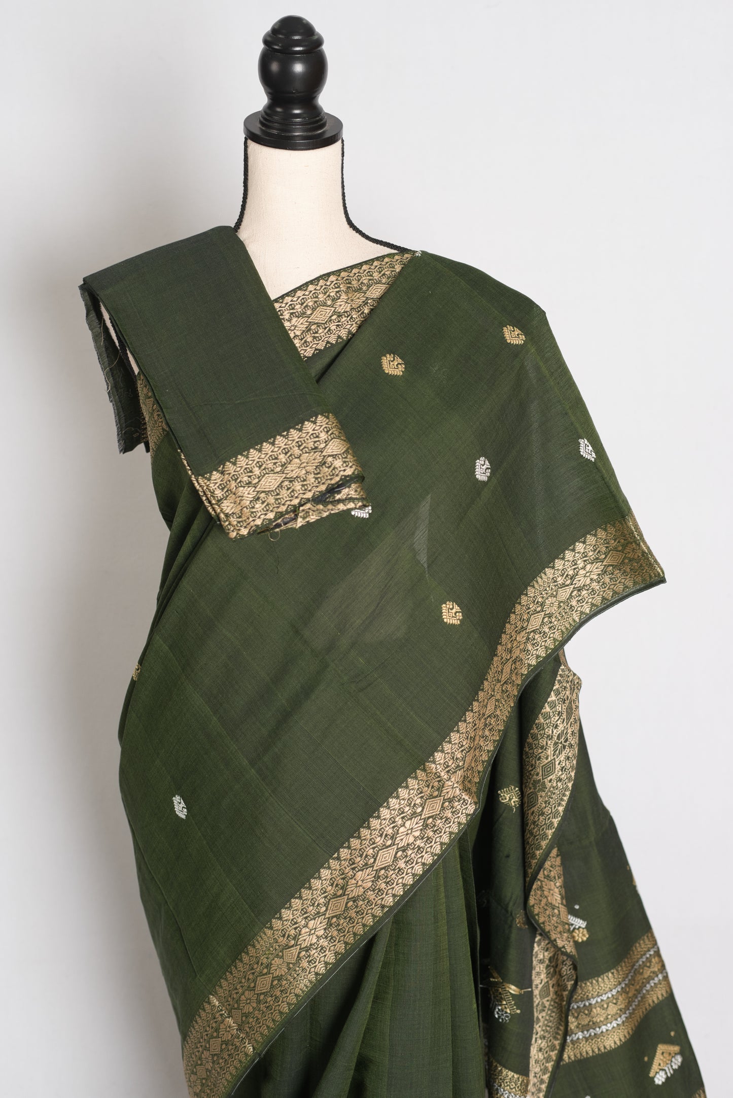 Mandira : Heena Green Pure Cotton Assamese Handloom Saree image 2