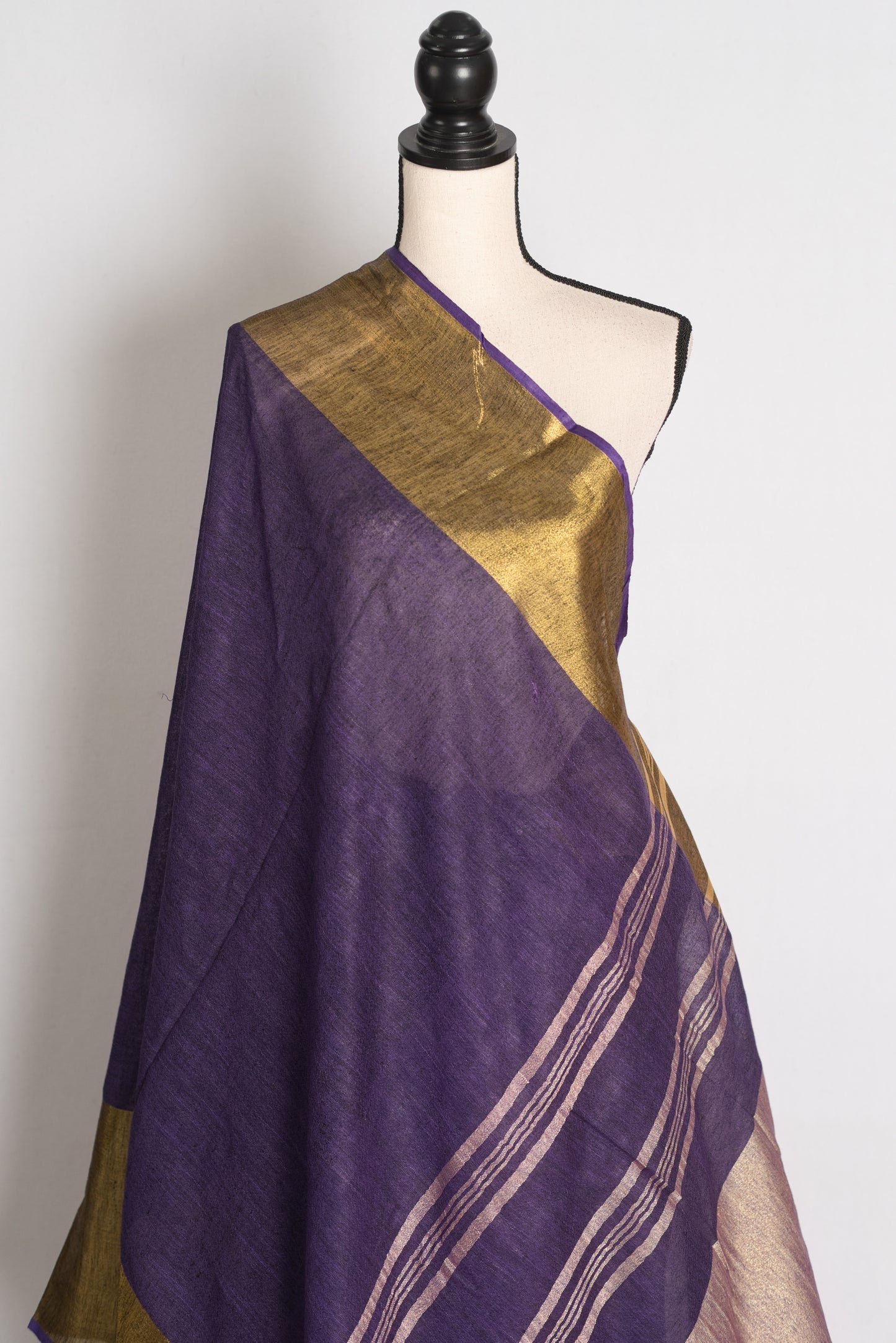 Sreya : Royal Purple Pure Linen Saree with Wide Antique Gold Zari Border image 4