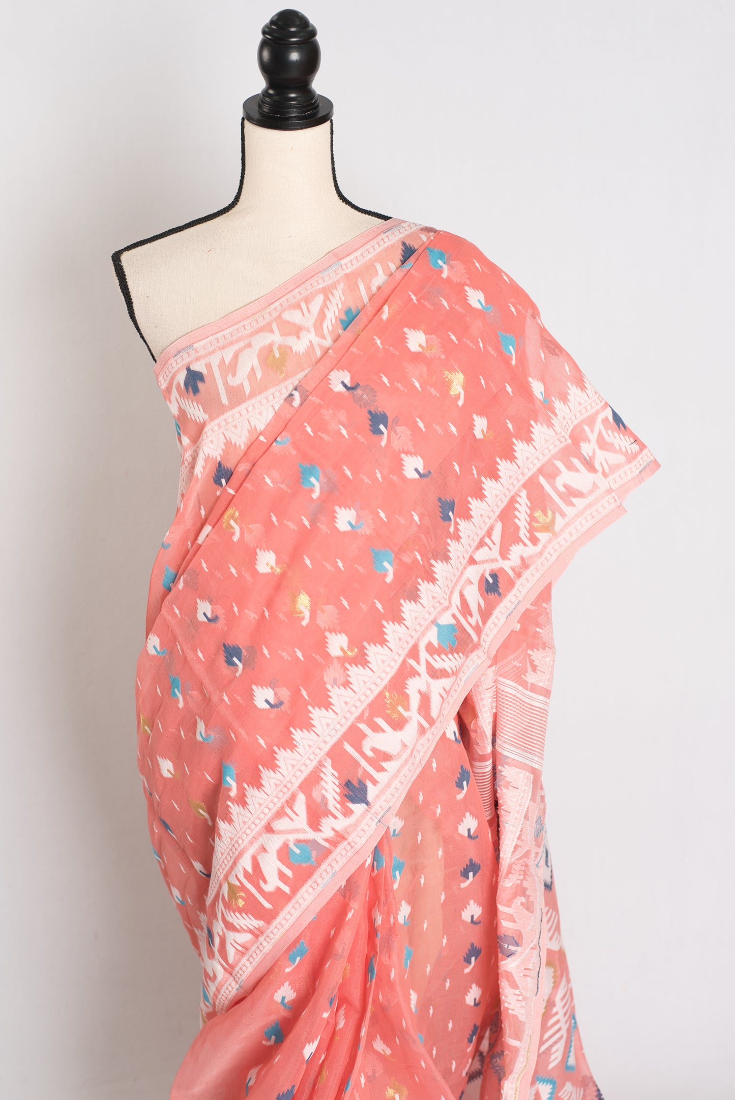 Bina : Peach and White Blended Soft Cotton Jamdani Bengali Saree image 4