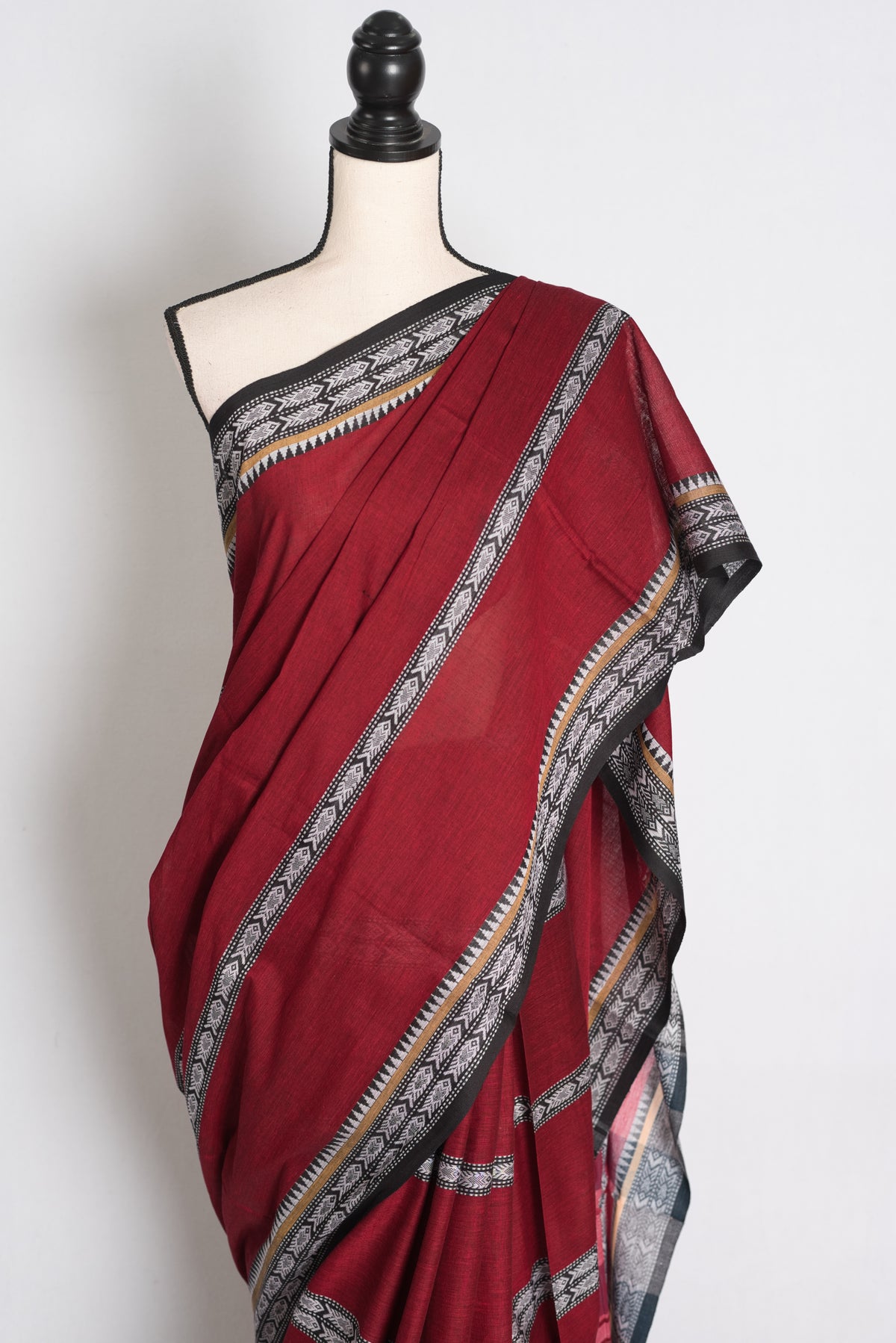 Dark Red and Black Dhaniakhali saree — drape view