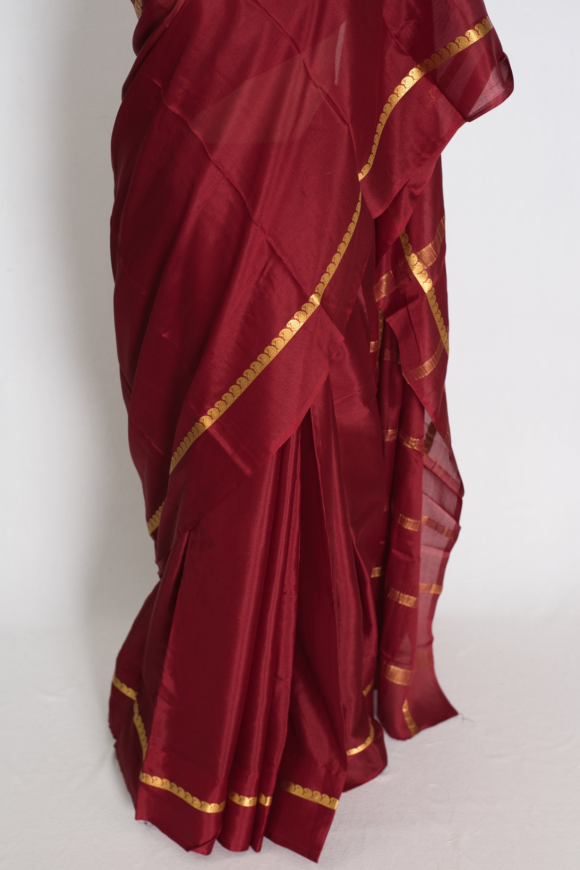Mekhla Maroon and Gold Pure Mysore Crepe Silk Saree – Silk Mark Certified image 5