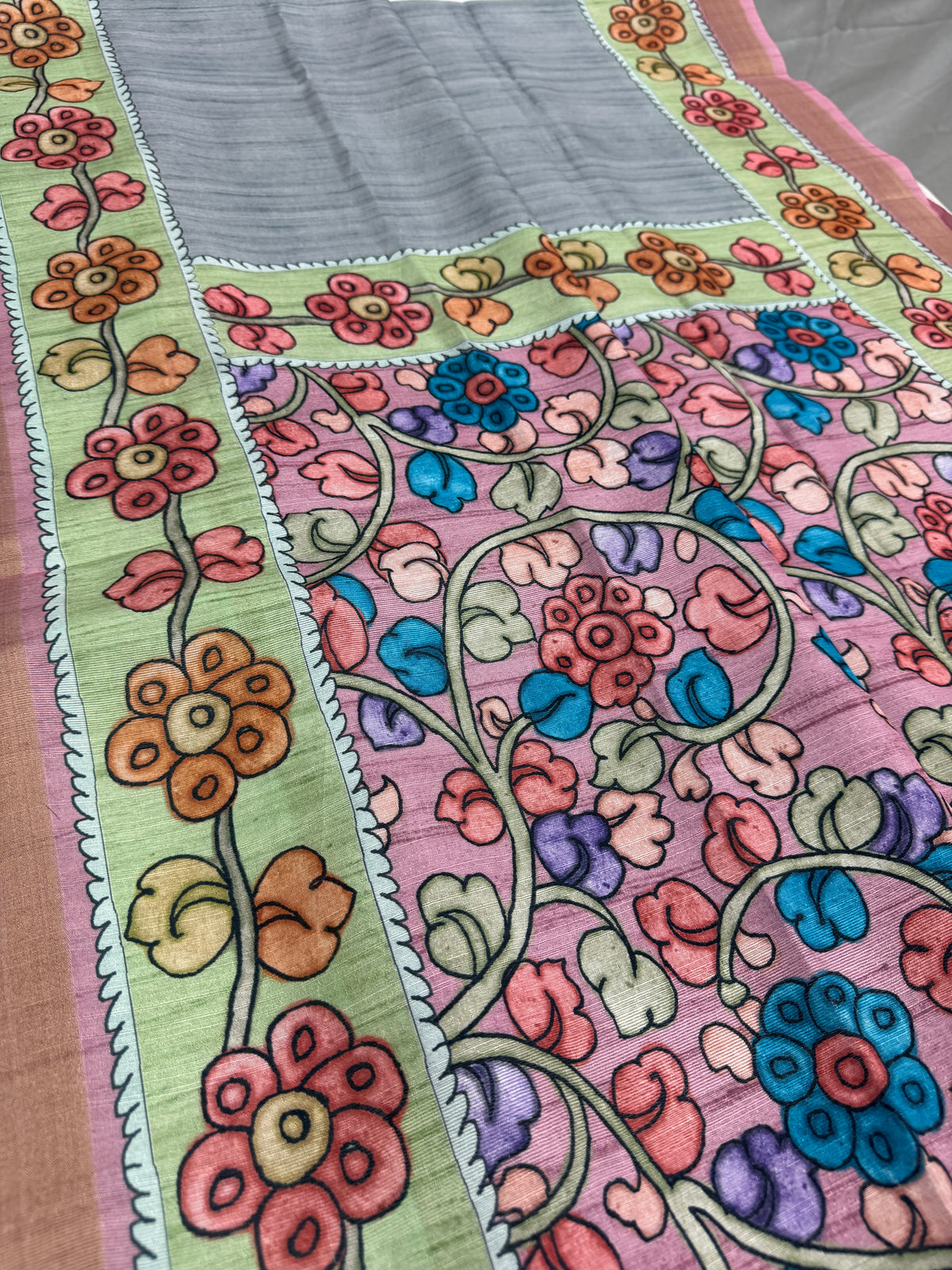 Nisha: Steel Gray & Dusty Pink Semi Tussar Saree | Floral Kalamkari Print image 5