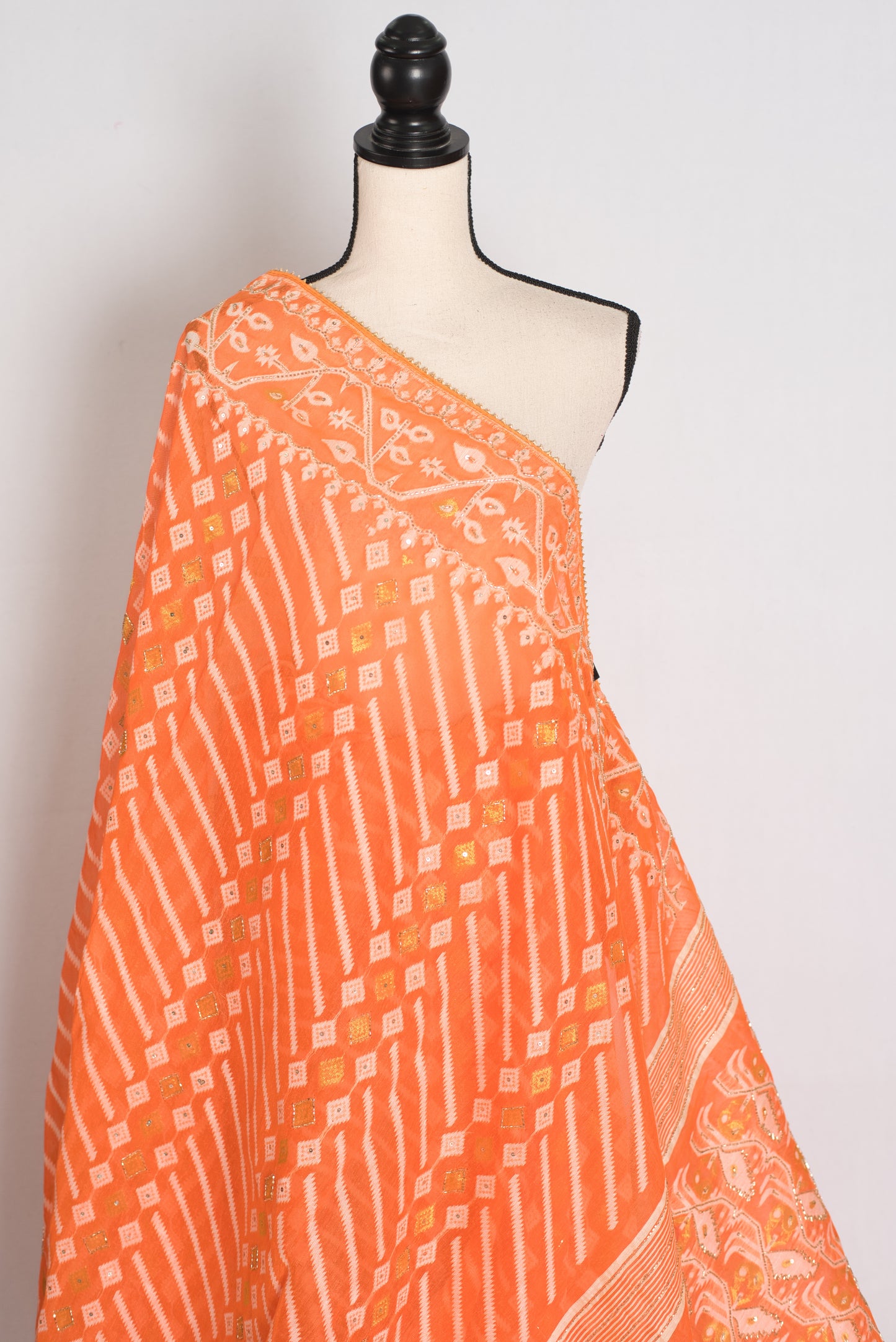 Sia : Festive Orange and White Blended Cotton Jamdani Saree with Hand Embroidery image 4
