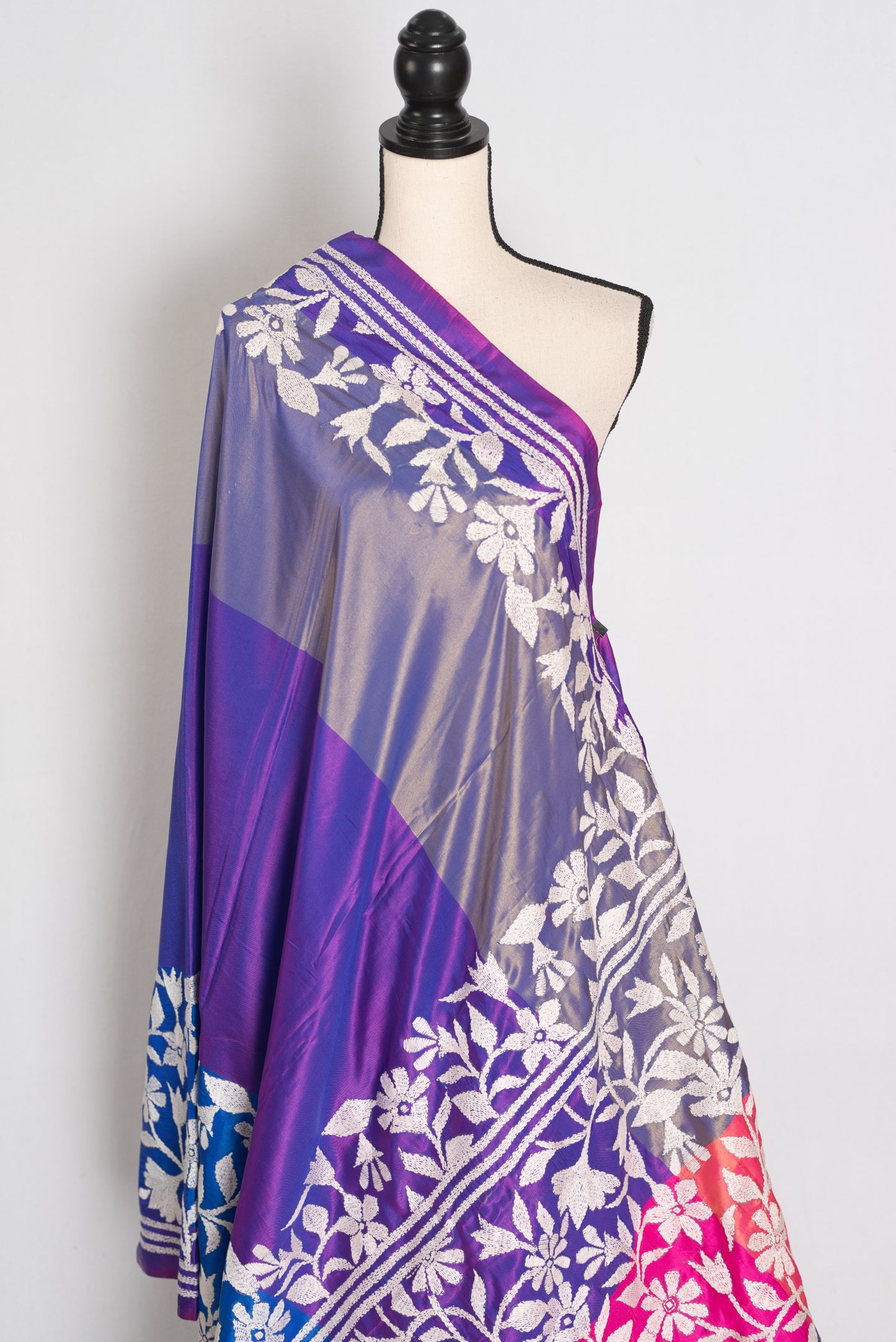 Sandhya : Purple Semi Silk Kantha Stitch Saree | Hand-Embroidered image 4