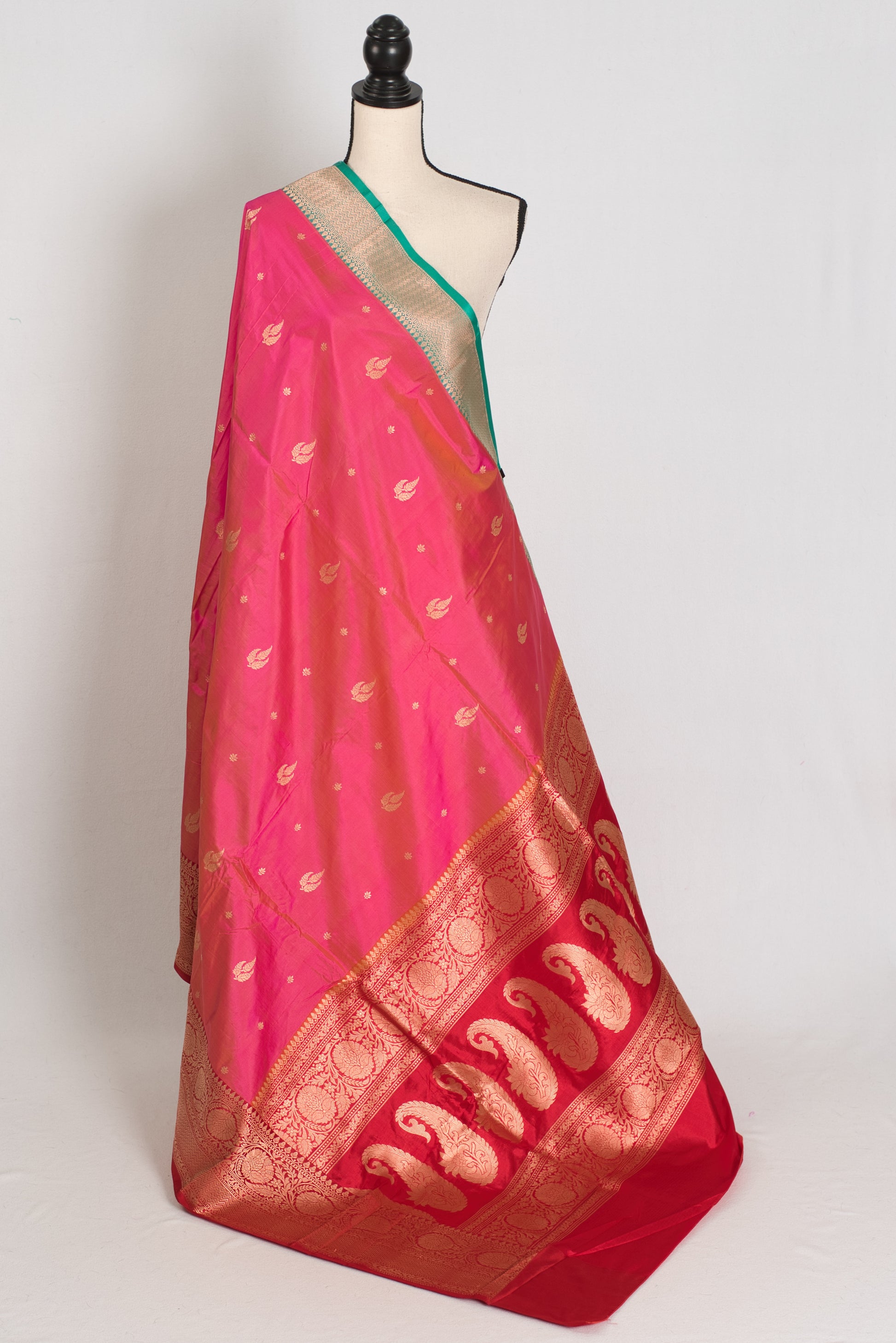 Vibha | Dual-Shade Pink Banarasi Silk Saree with 36 Size Ready-Stitched Blouse image 3