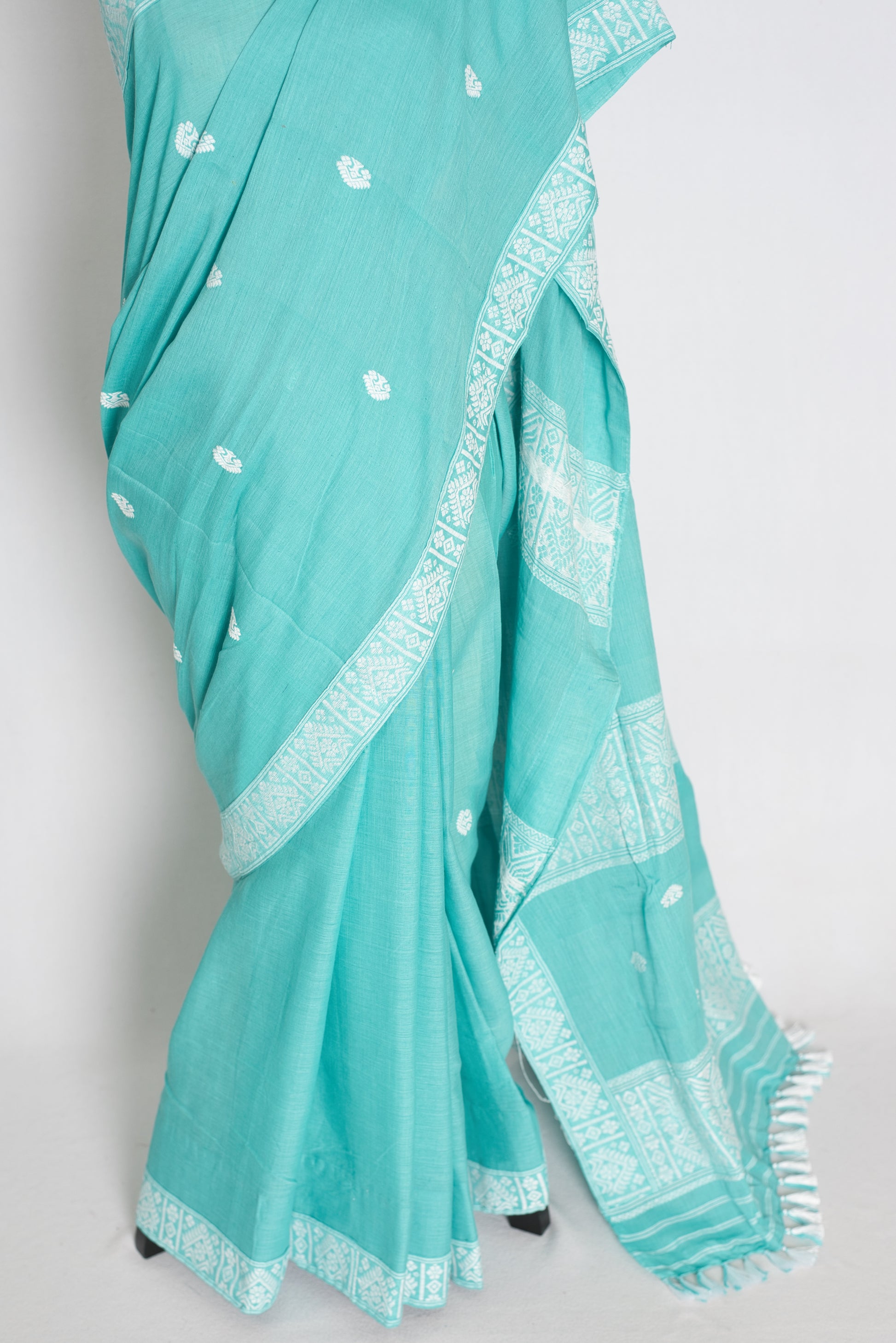 Ashmi : Sea Green & White Soft Pure Cotton Handloom Assamese Saree image 6