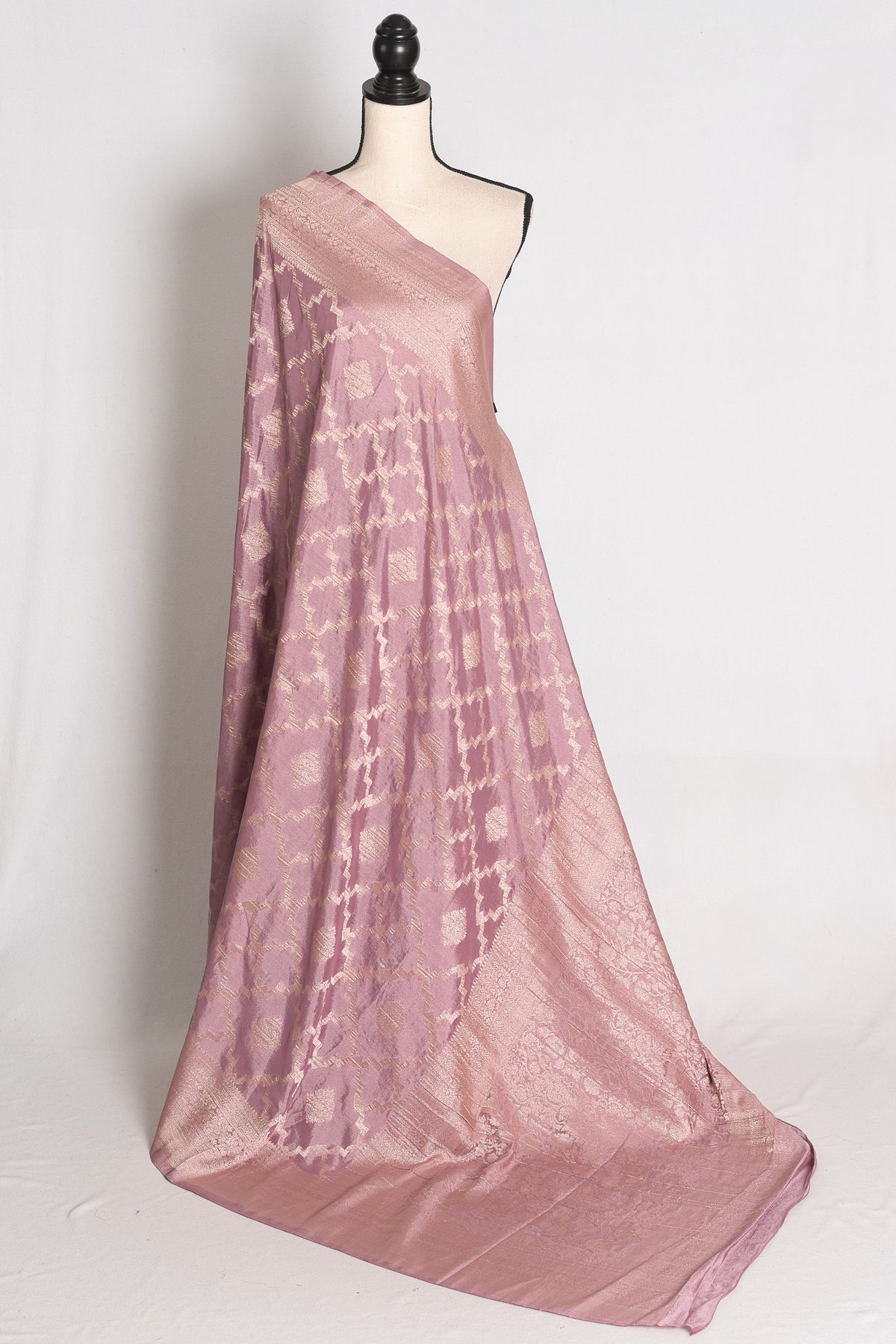 Tithi: Mauve and Gold Semi Georgette Banarasi Saree with 40 Size Blouse image 3