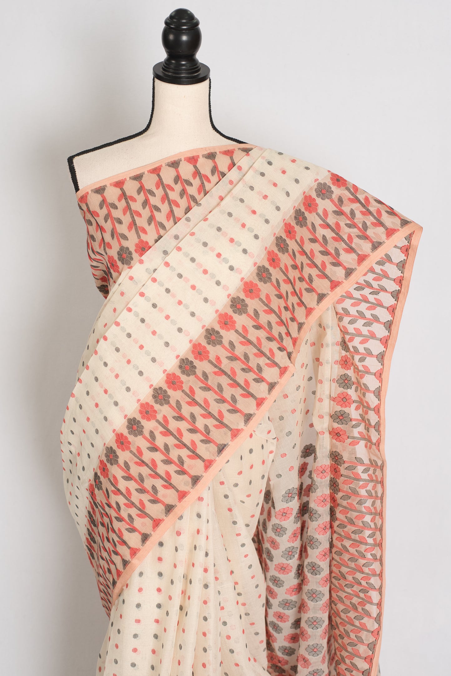 Jaya: Cream & Peach 100% Pure Cotton Jamdani Saree image 6