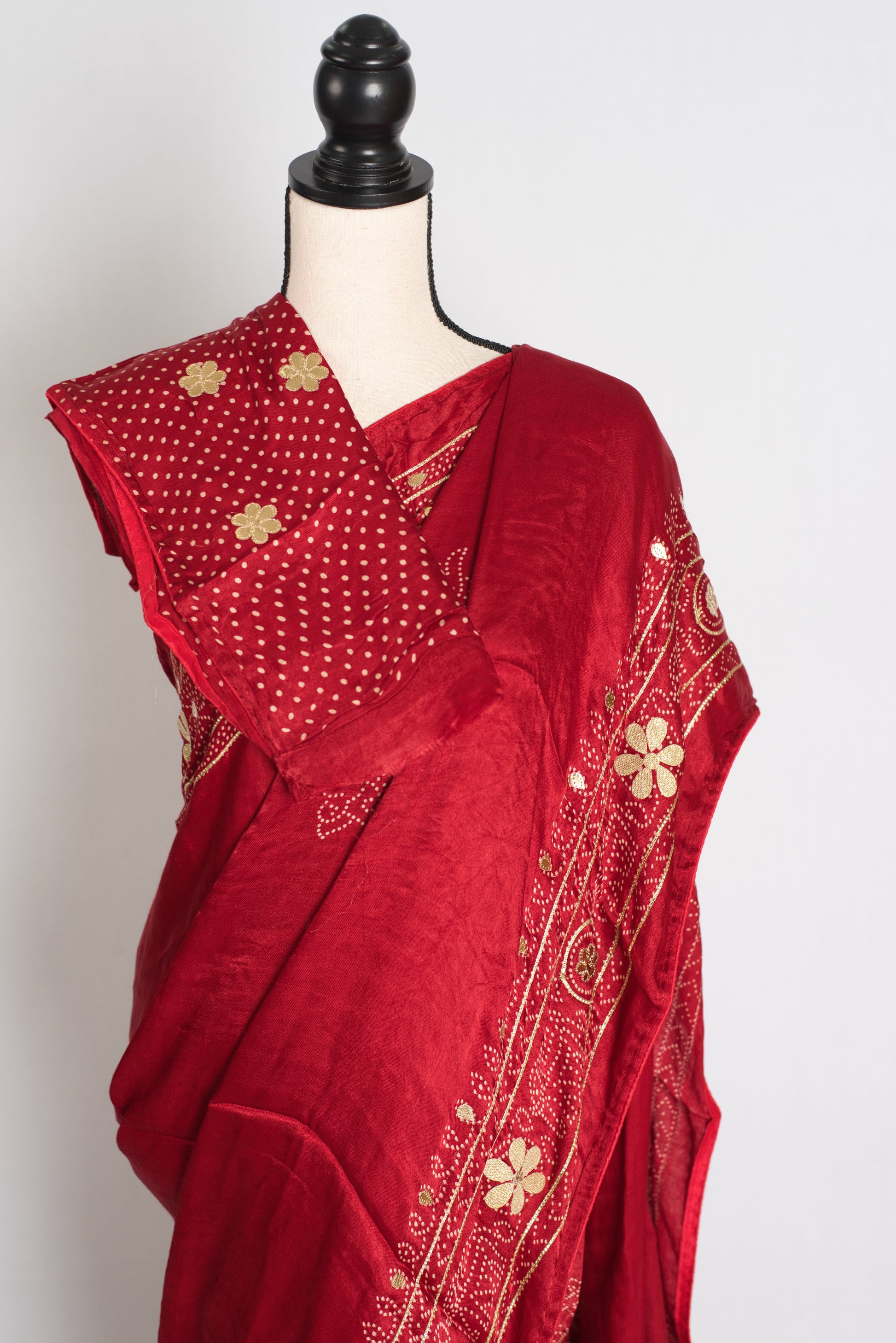 Jiya : Red Modal Silk Bandhani Saree with Gota Patti Work image 2