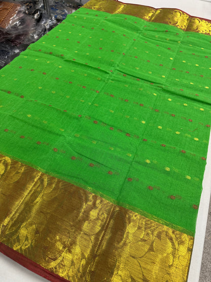 Parrot Green and Red Tant saree — detail view