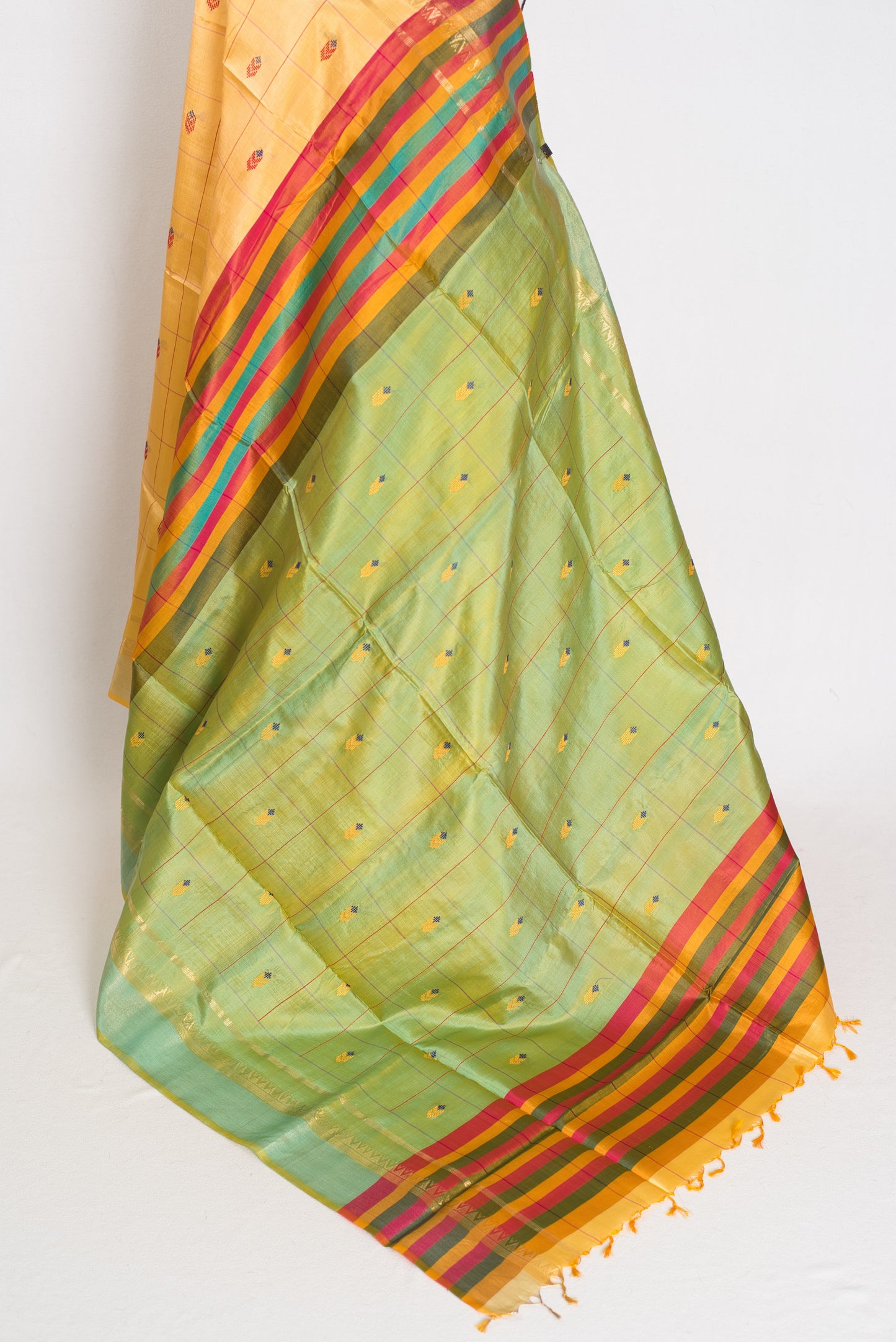 Kala: Handwoven Bishnupuri Silk Saree | Pure Bengali Silk | Soft & Elegant Drape image 3