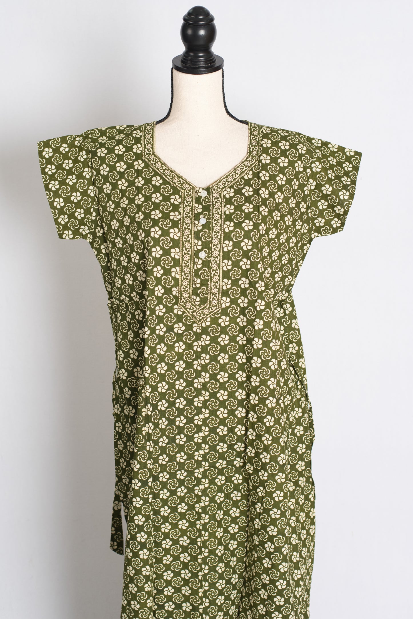 Printed Green Pure Cotton Nightwear in Regular Size image 0