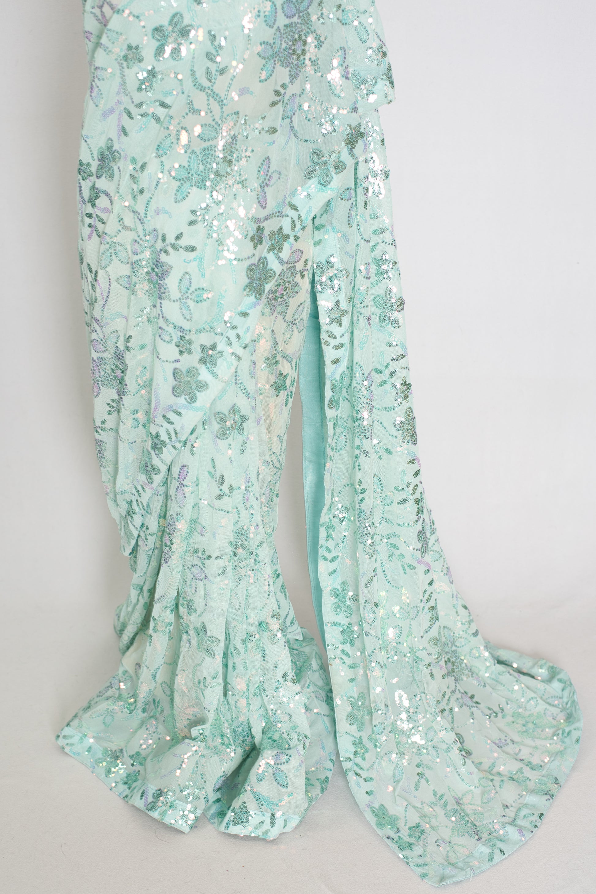 Ishq | Sea Green Soft Net Saree | Ready-To-Wear Set with Size 36 Stitched Blouse image 7