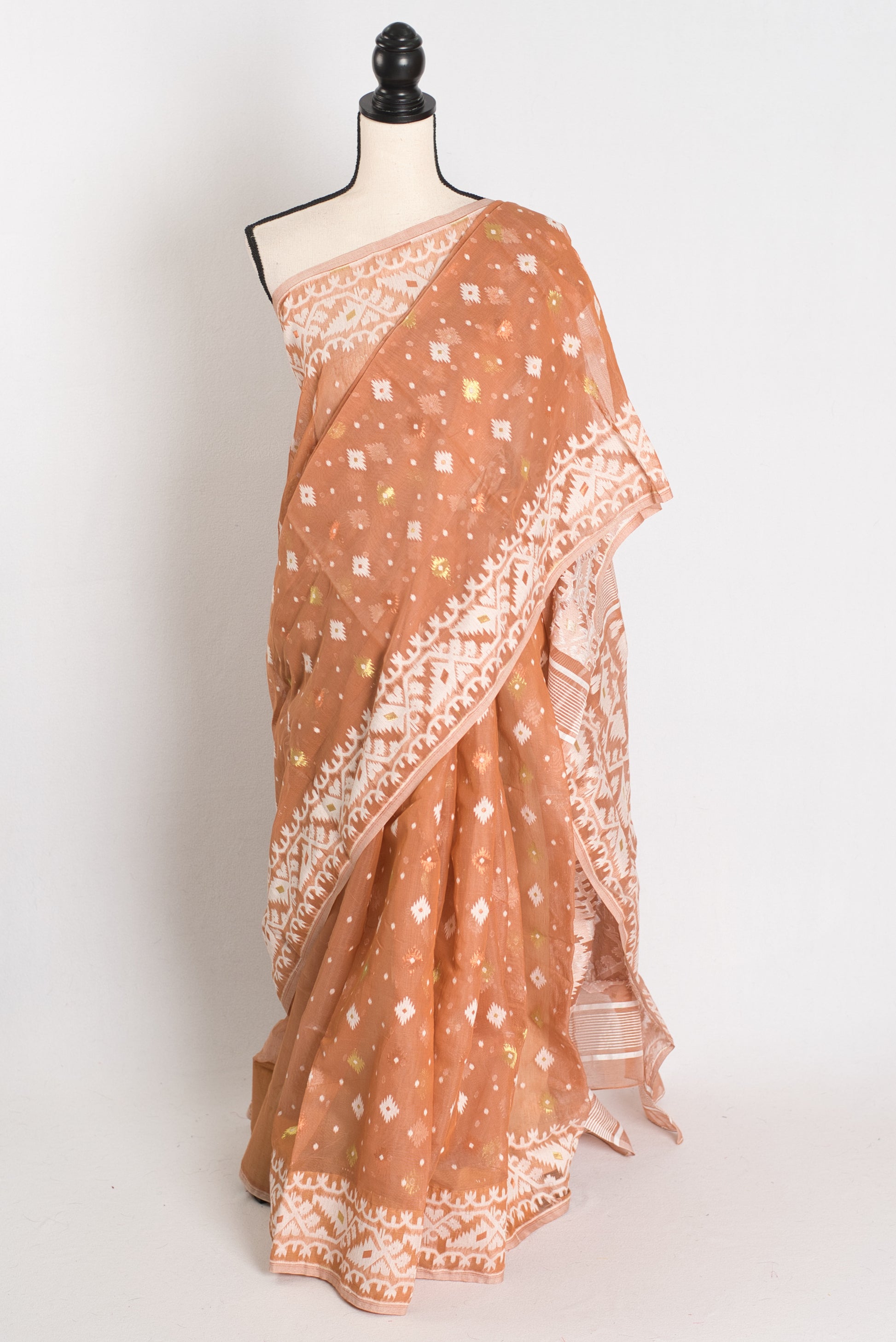 Girija : Brown and White Blended Soft Cotton Jamdani Bengali Saree image 0