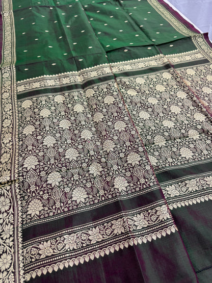 Mehendi Muse : Silk Mark Certified Lightweight Banarasi Saree image 5