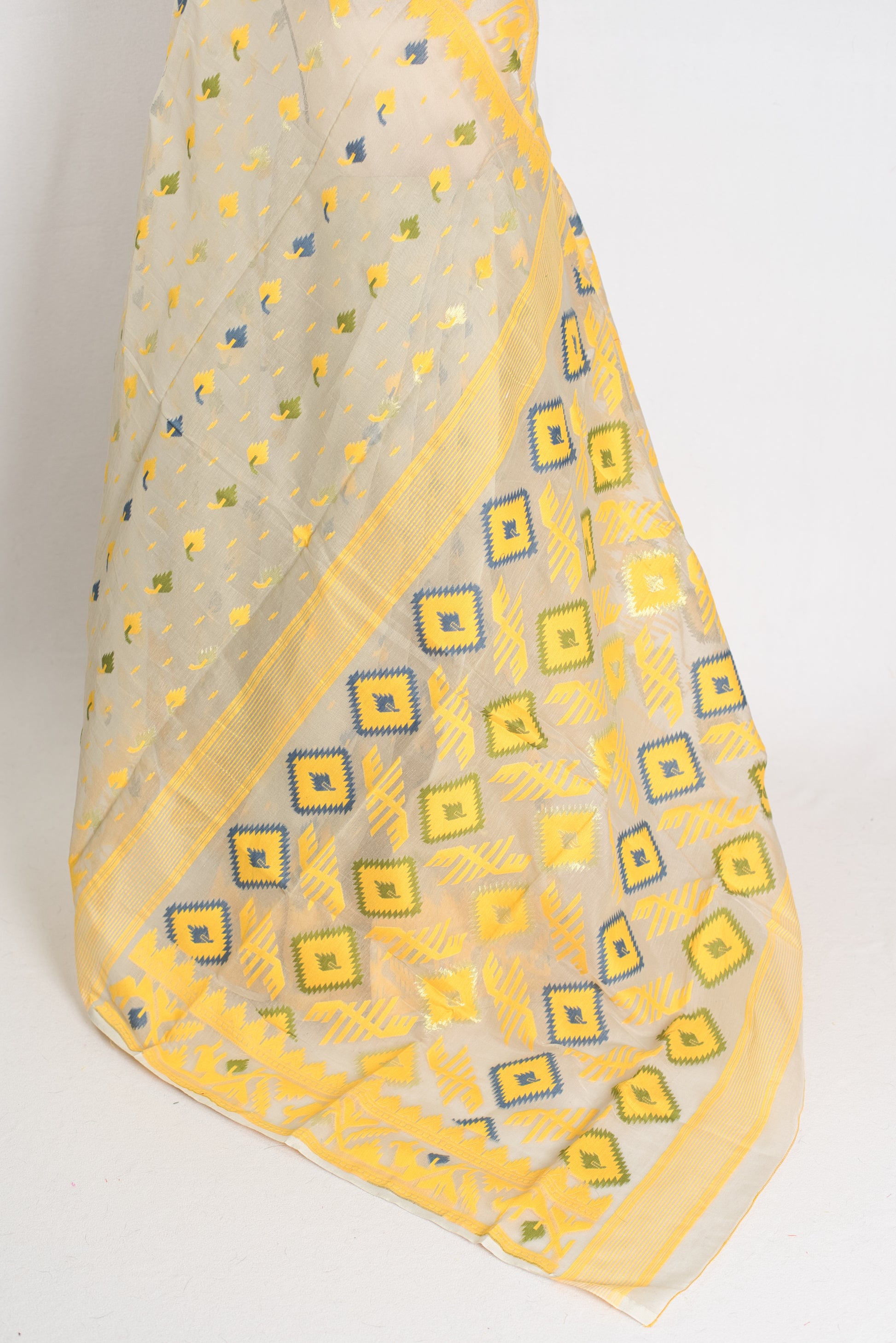 Snigdha : Brown and Yellow Blended Soft Cotton Jamdani Bengali Saree image 2