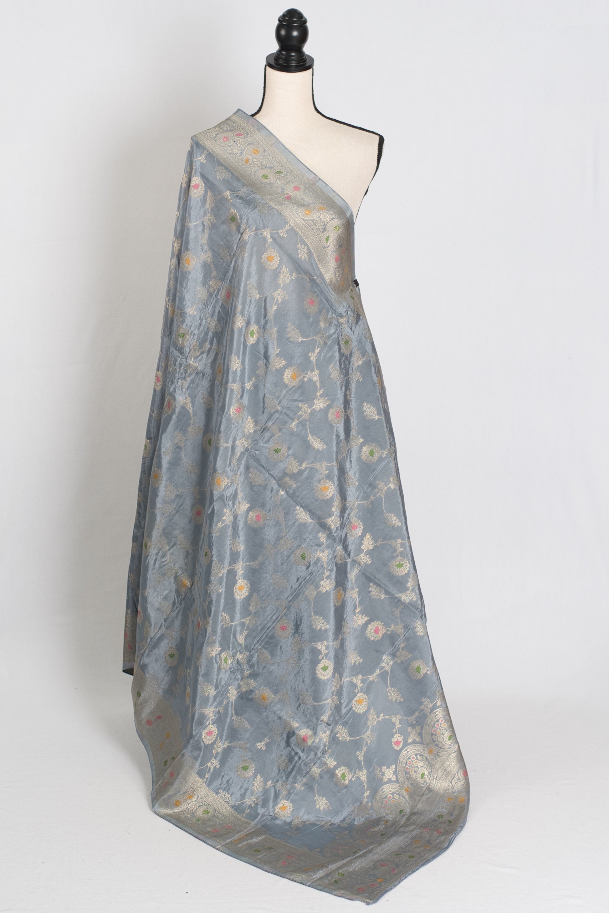 Damini : Semi Crepe Silk Jaal Banarasi Saree in Grey and Muted Gold image 1