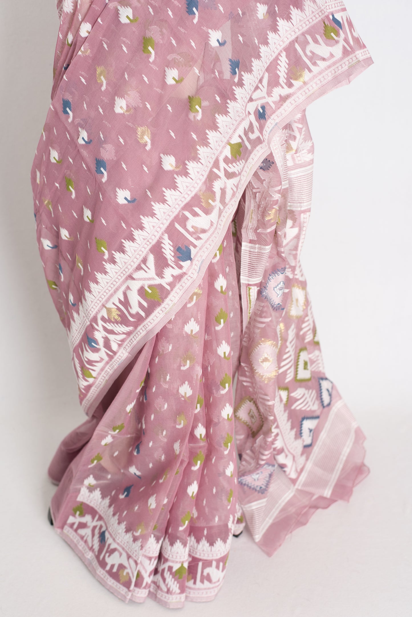 Maya : Purple and White Blended Soft Cotton Jamdani Bengali Saree image 5