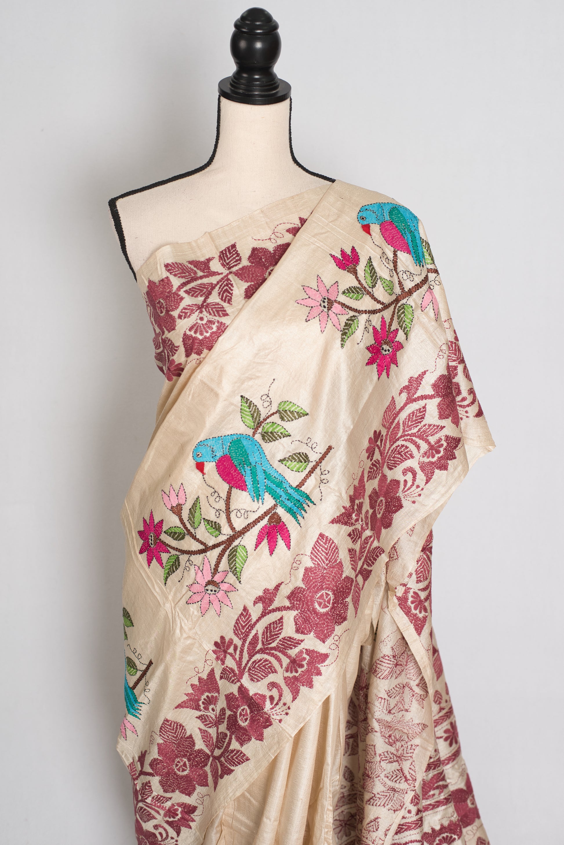 Pritha : Beige and Maroon Hand Embroidered Kantha Stitch Pure Gachi Tussar Saree image 5