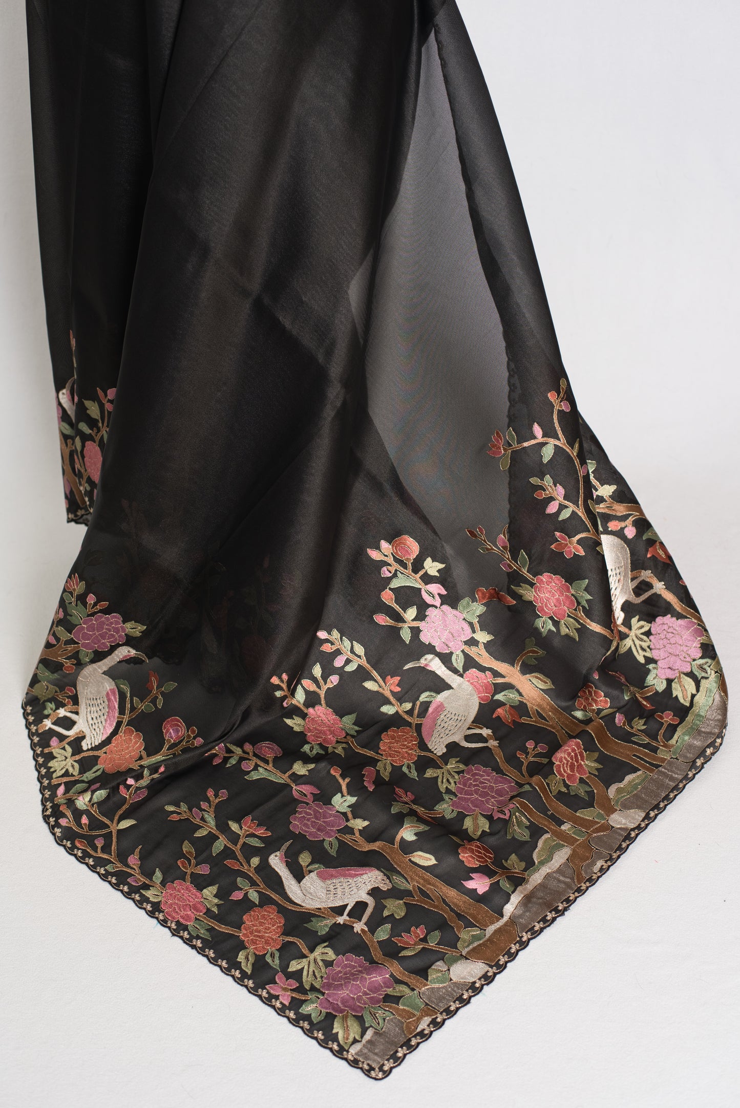 Raji : Black Thread Embroidery Party Wear Organza Saree image 3