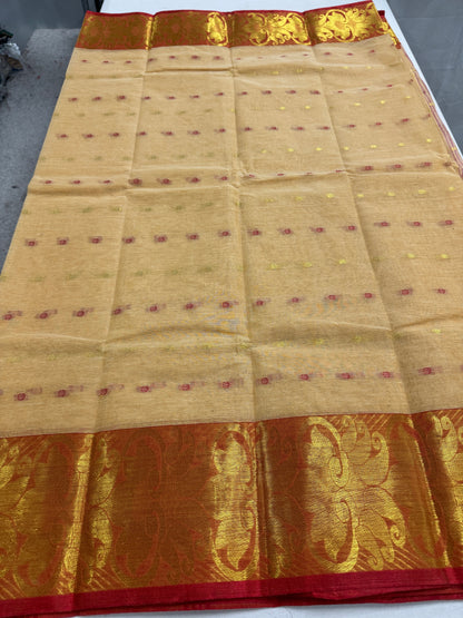 Beige and Red Tant saree — border detail